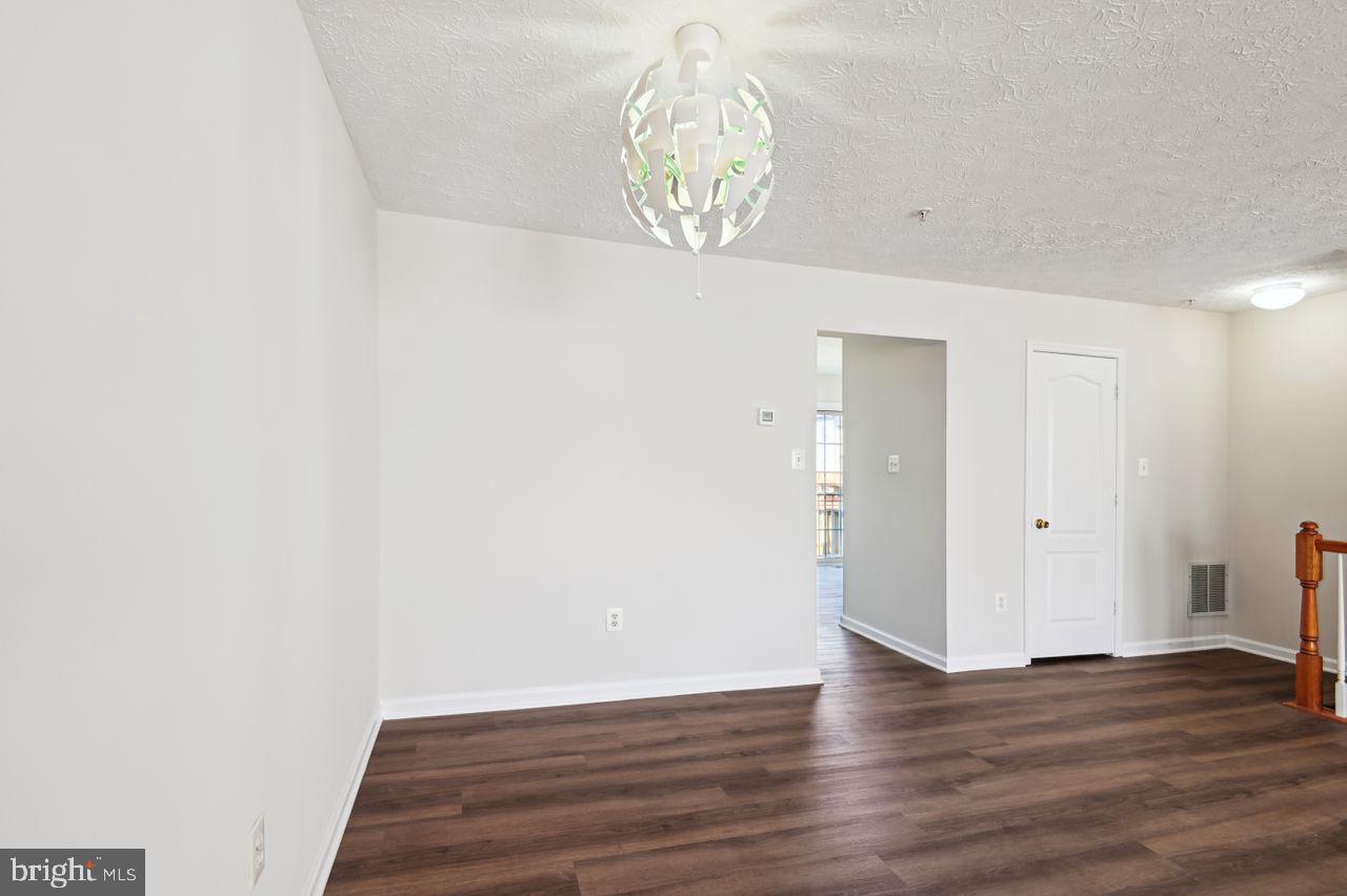 HOWARDS RIDGE - Residential