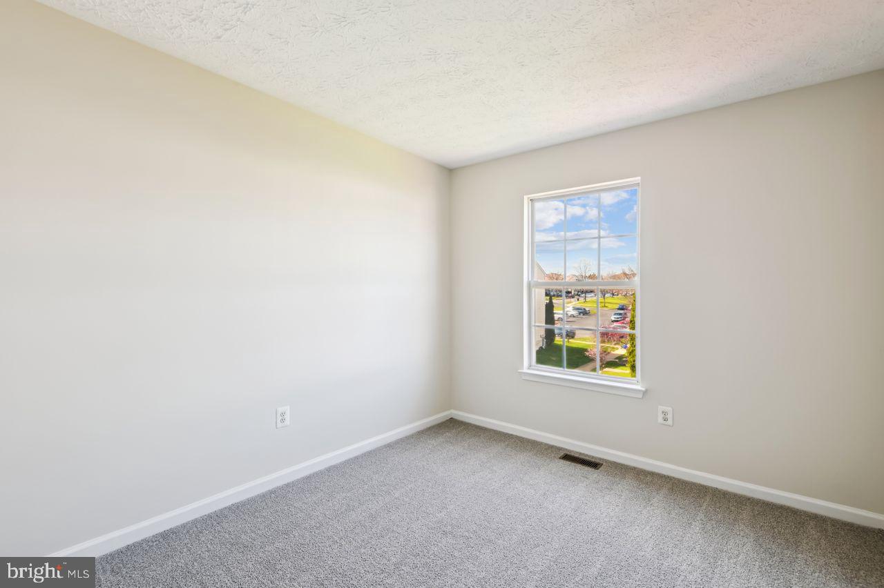 HOWARDS RIDGE - Residential