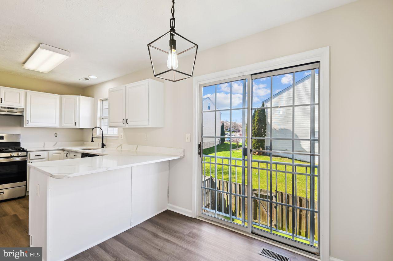 HOWARDS RIDGE - Residential