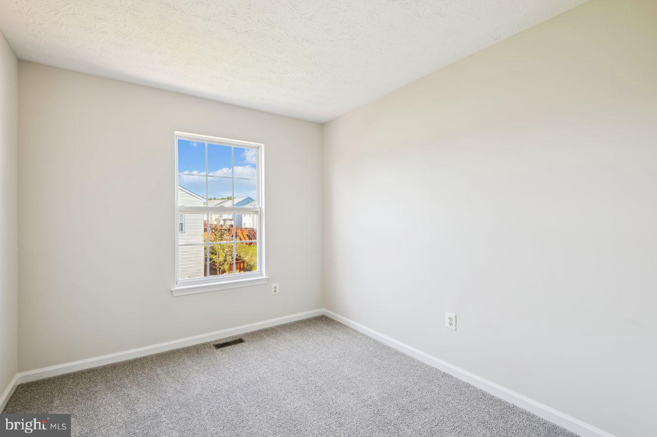 HOWARDS RIDGE - Residential