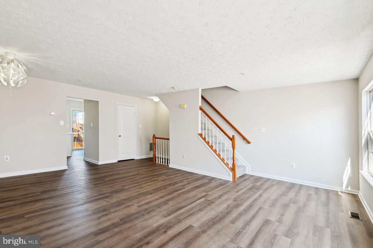 HOWARDS RIDGE - Residential