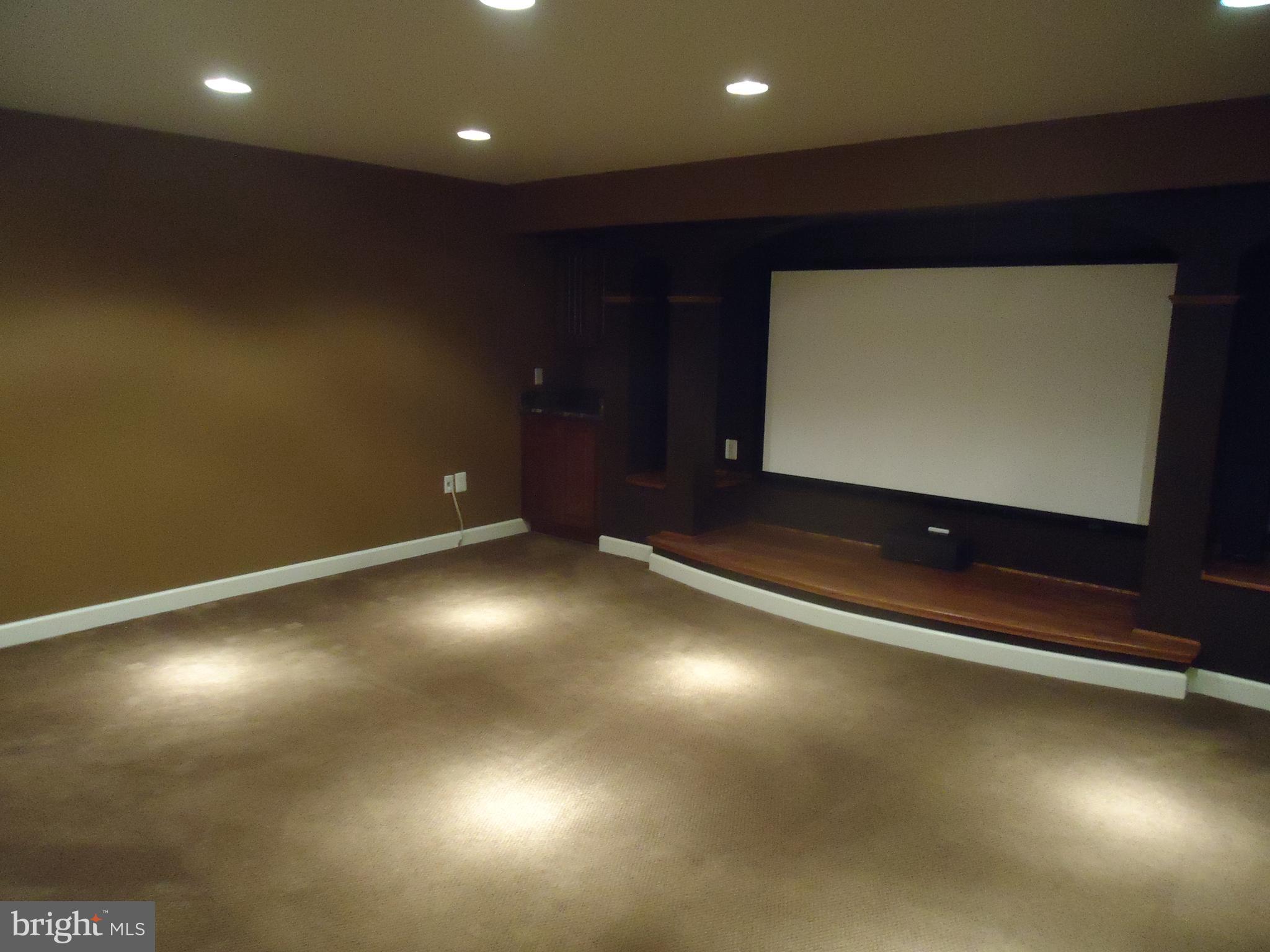 WESTVALE - Residential Lease