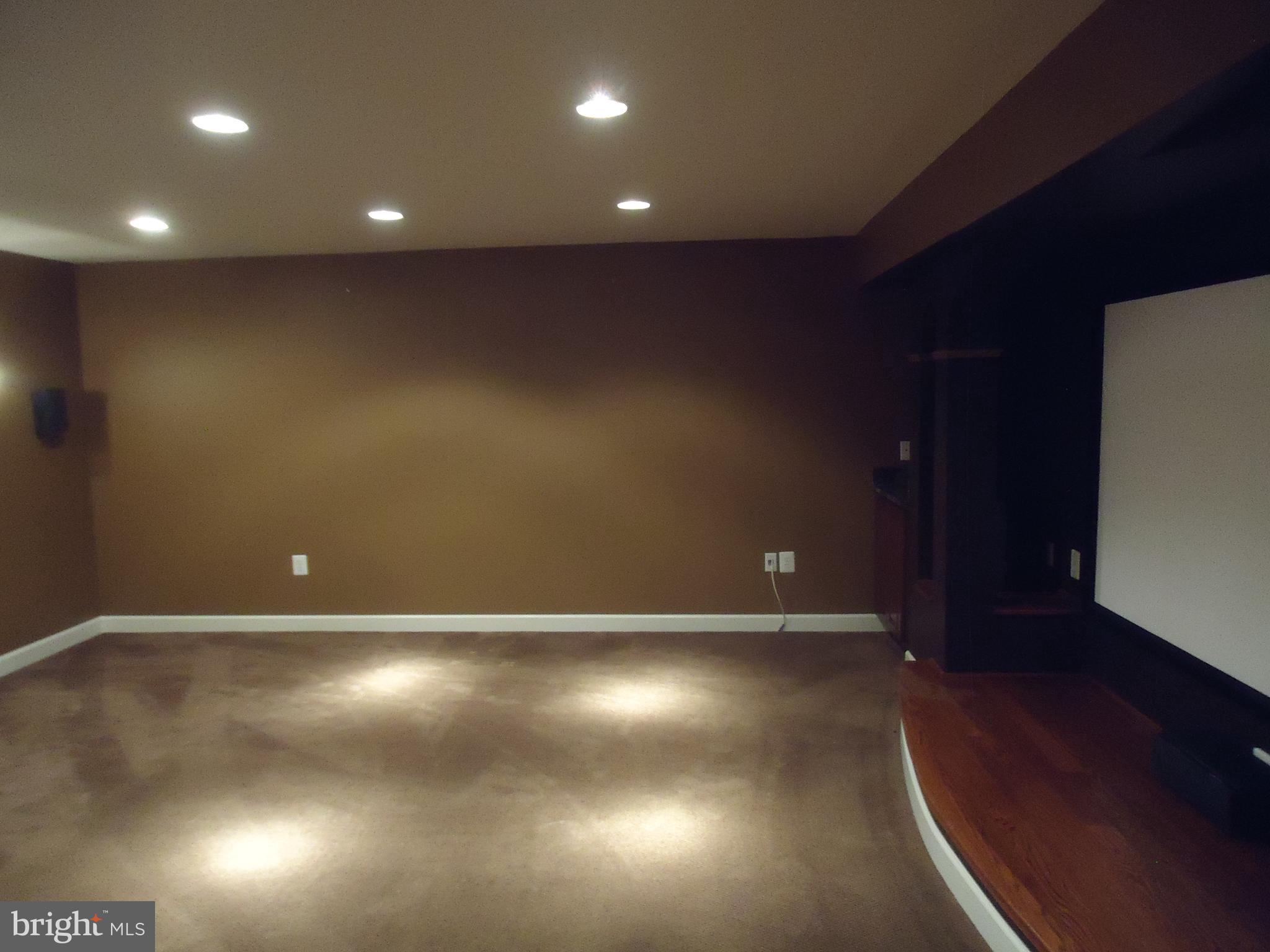 WESTVALE - Residential Lease