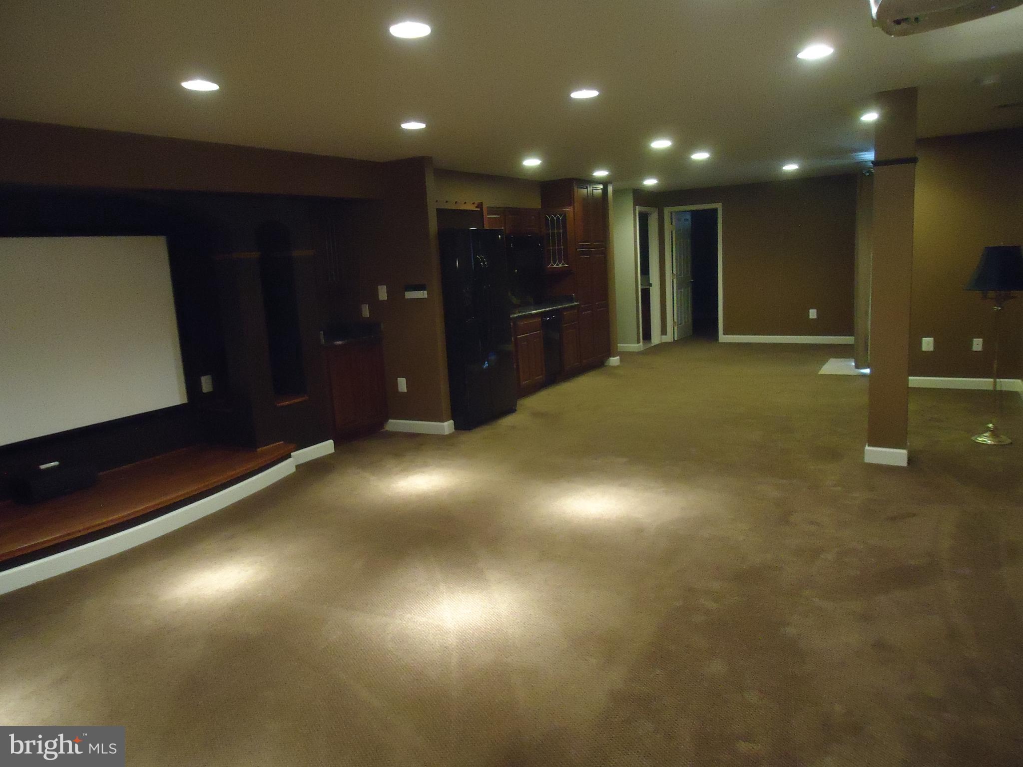 WESTVALE - Residential Lease