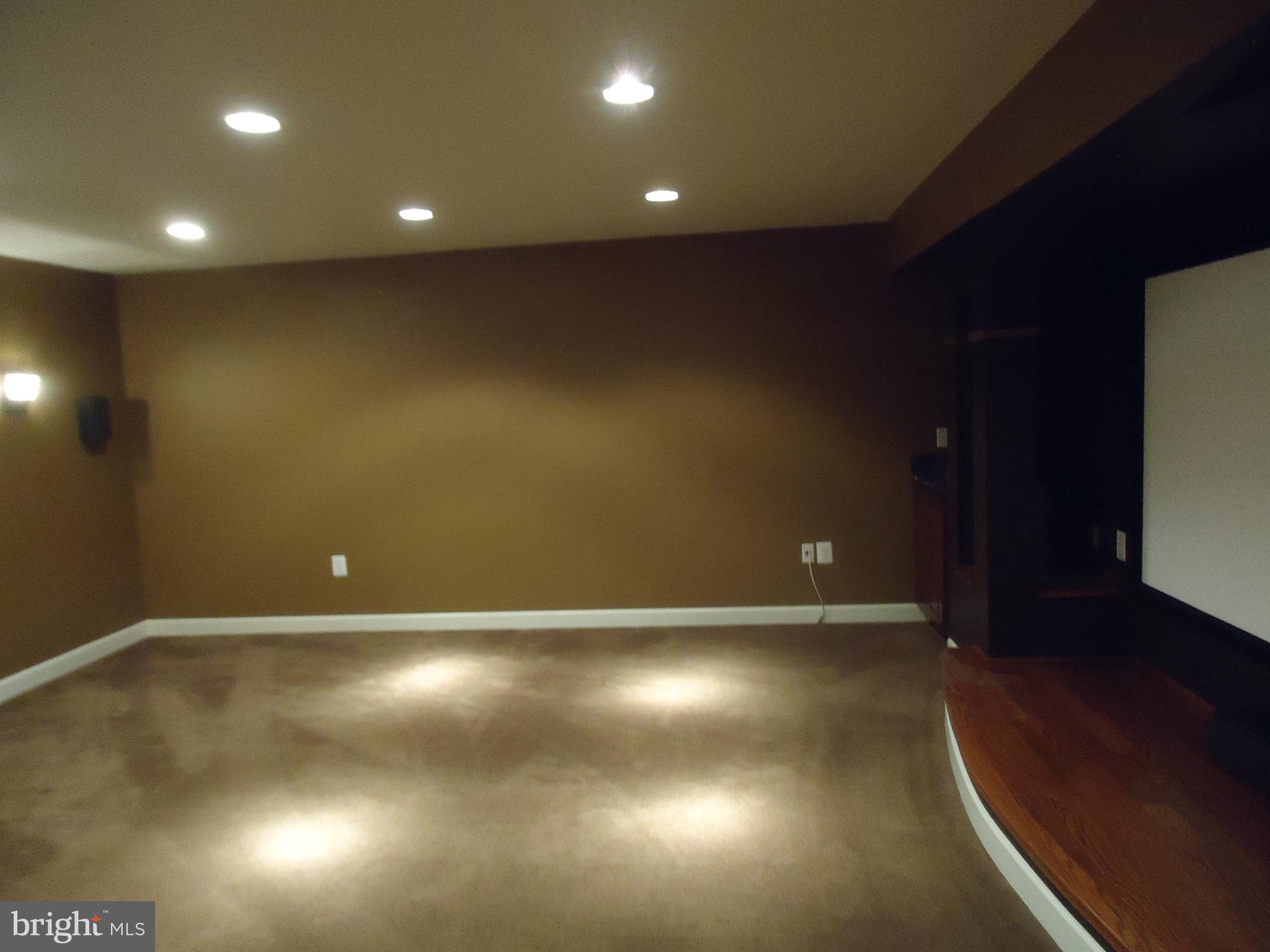 WESTVALE - Residential Lease