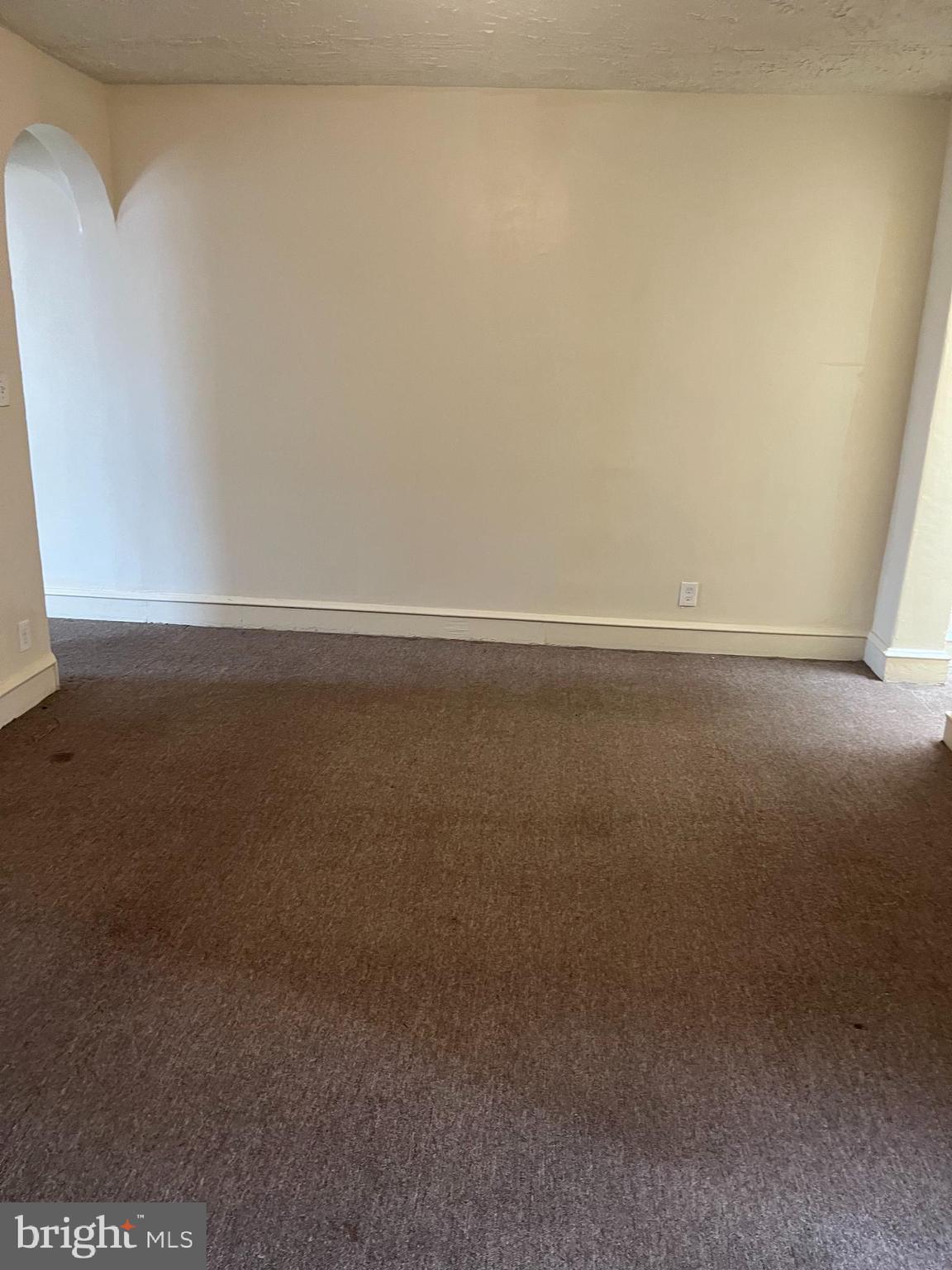 RICHMOND - Residential Lease