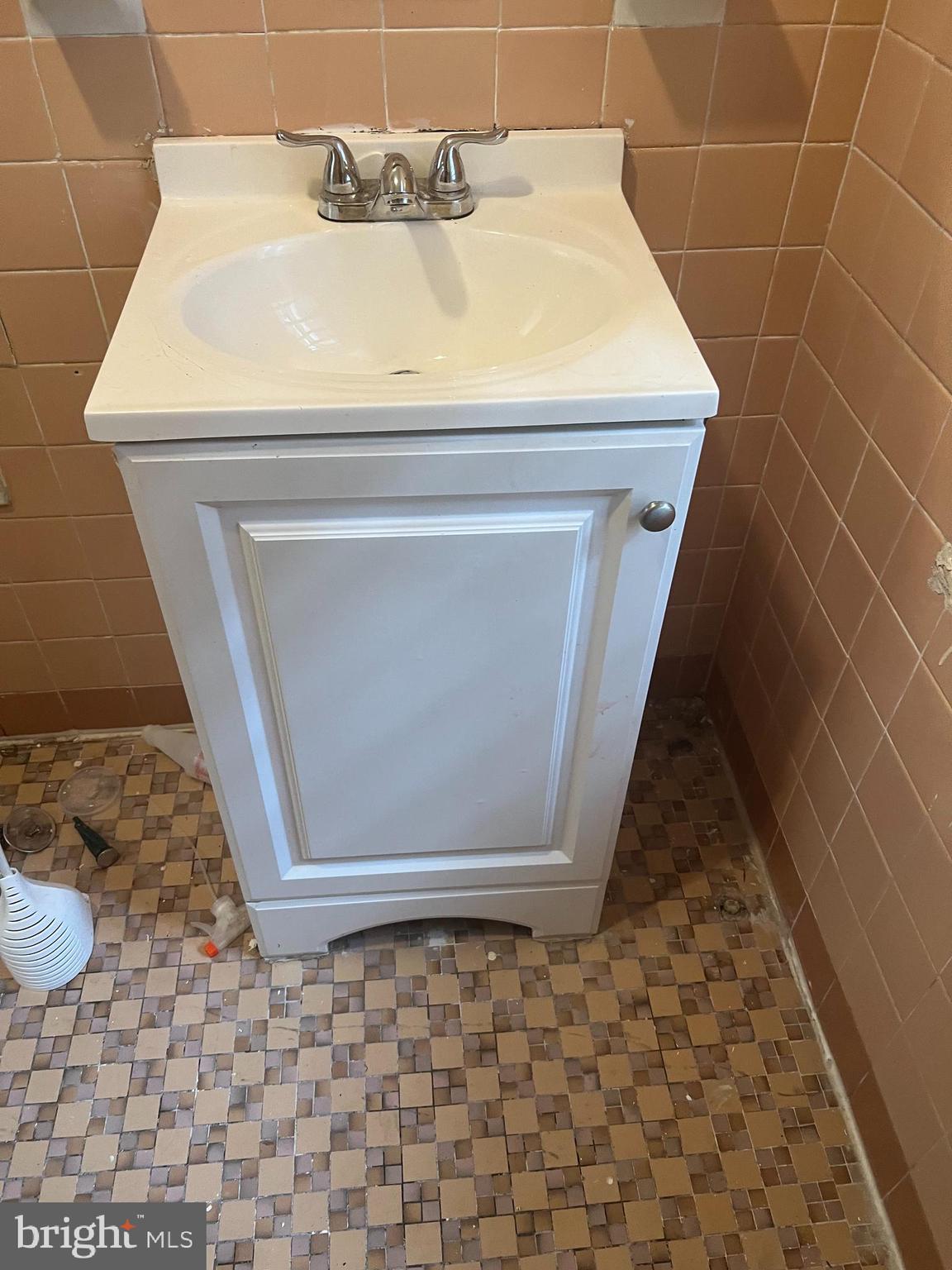 RICHMOND - Residential Lease