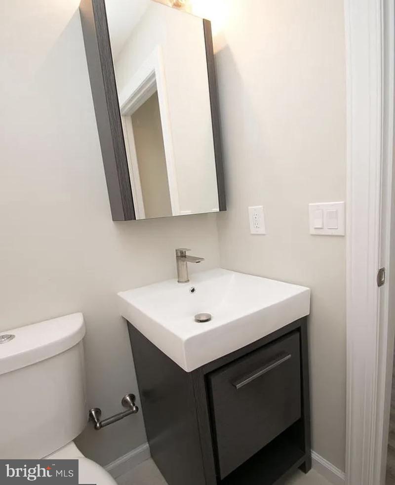 GRADUATE HOSPITAL - Residential Lease