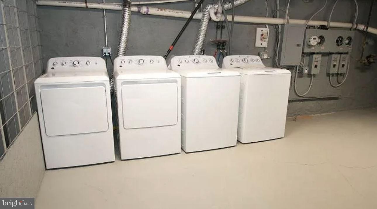 GRADUATE HOSPITAL - Residential Lease