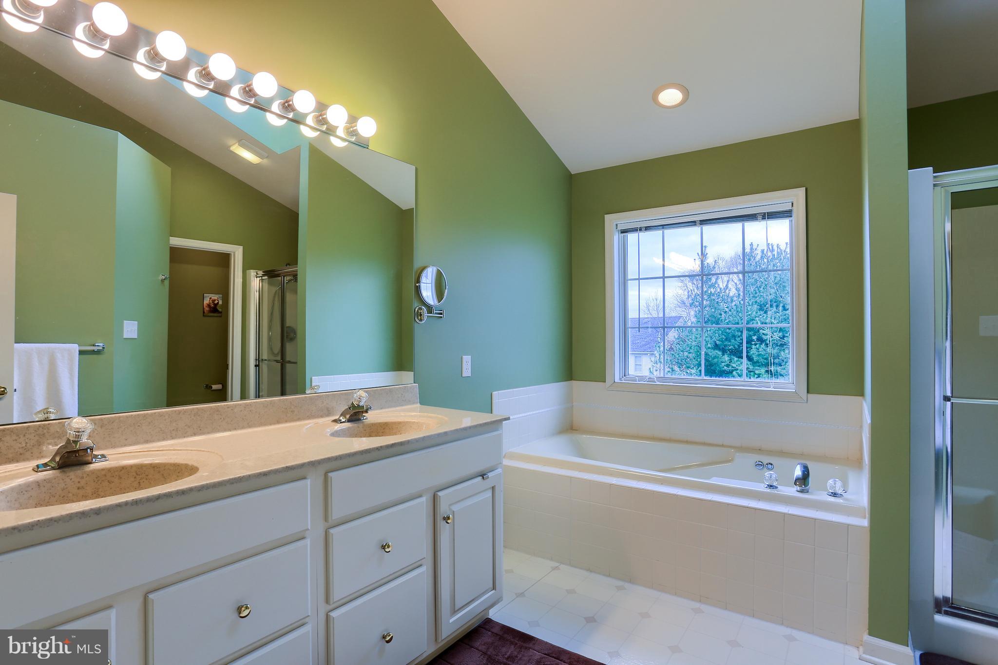 SYLVAN CROSSING - Residential