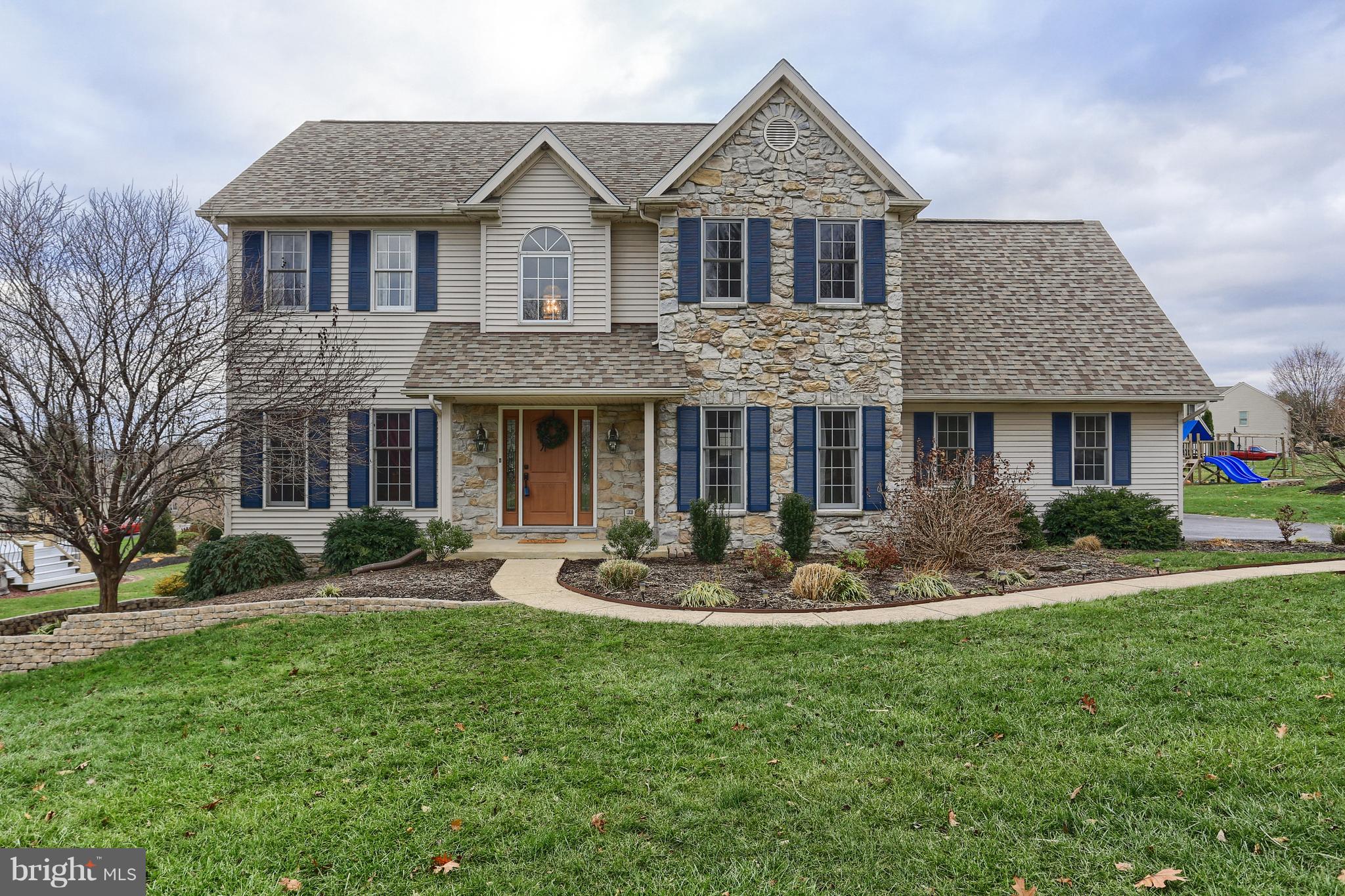 SYLVAN CROSSING - Residential