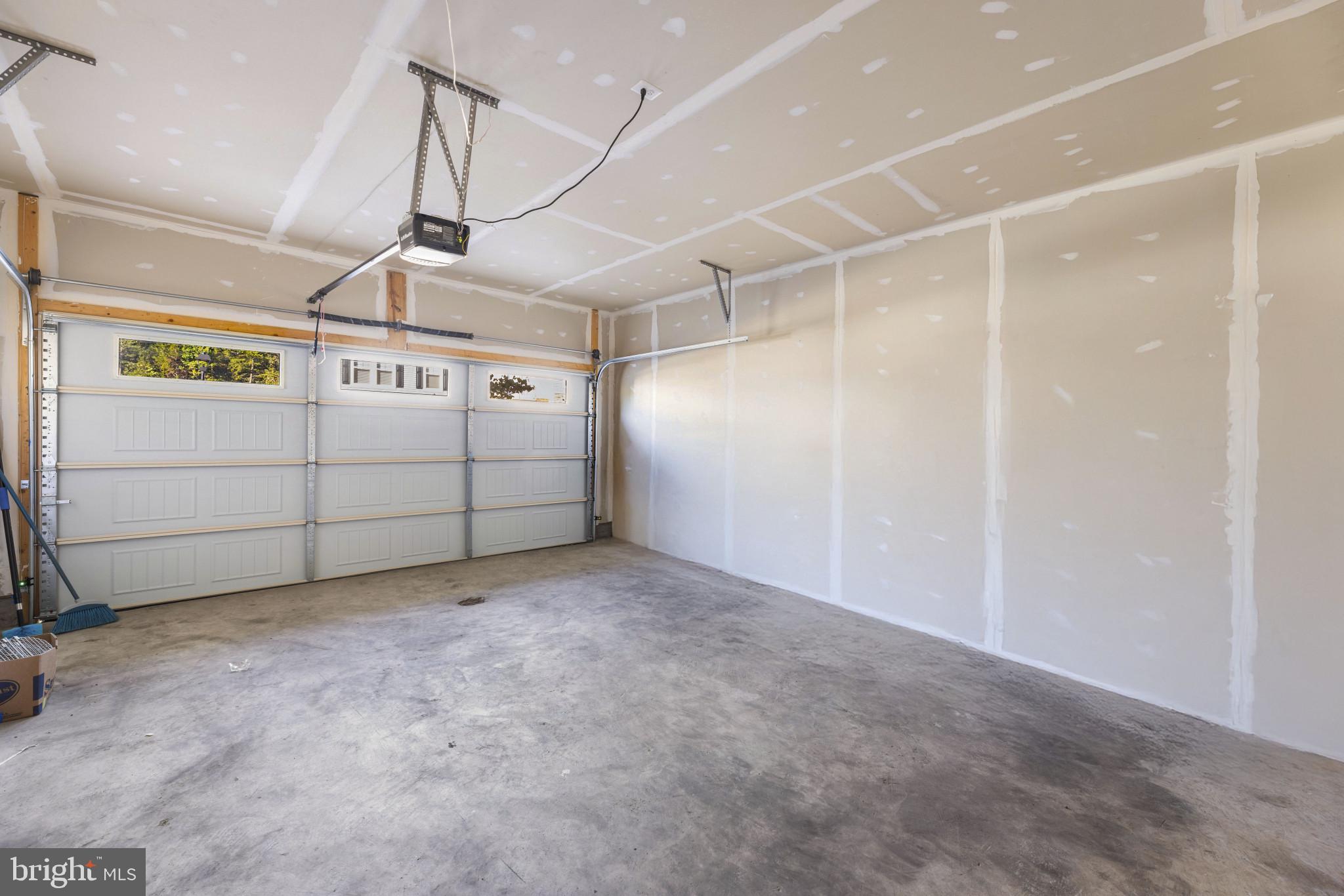 WHITSON WOODS - Residential Lease