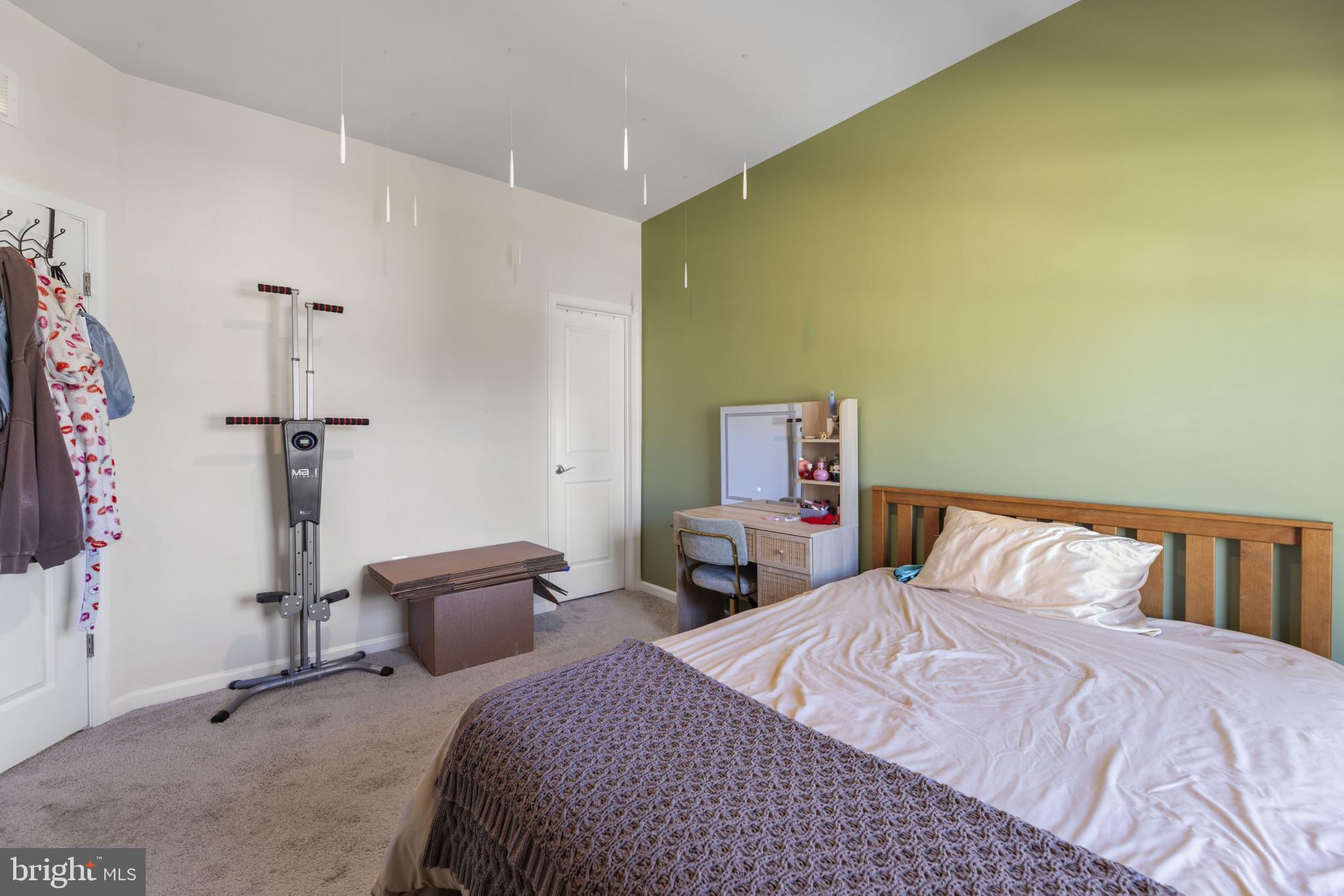 WHITSON WOODS - Residential Lease