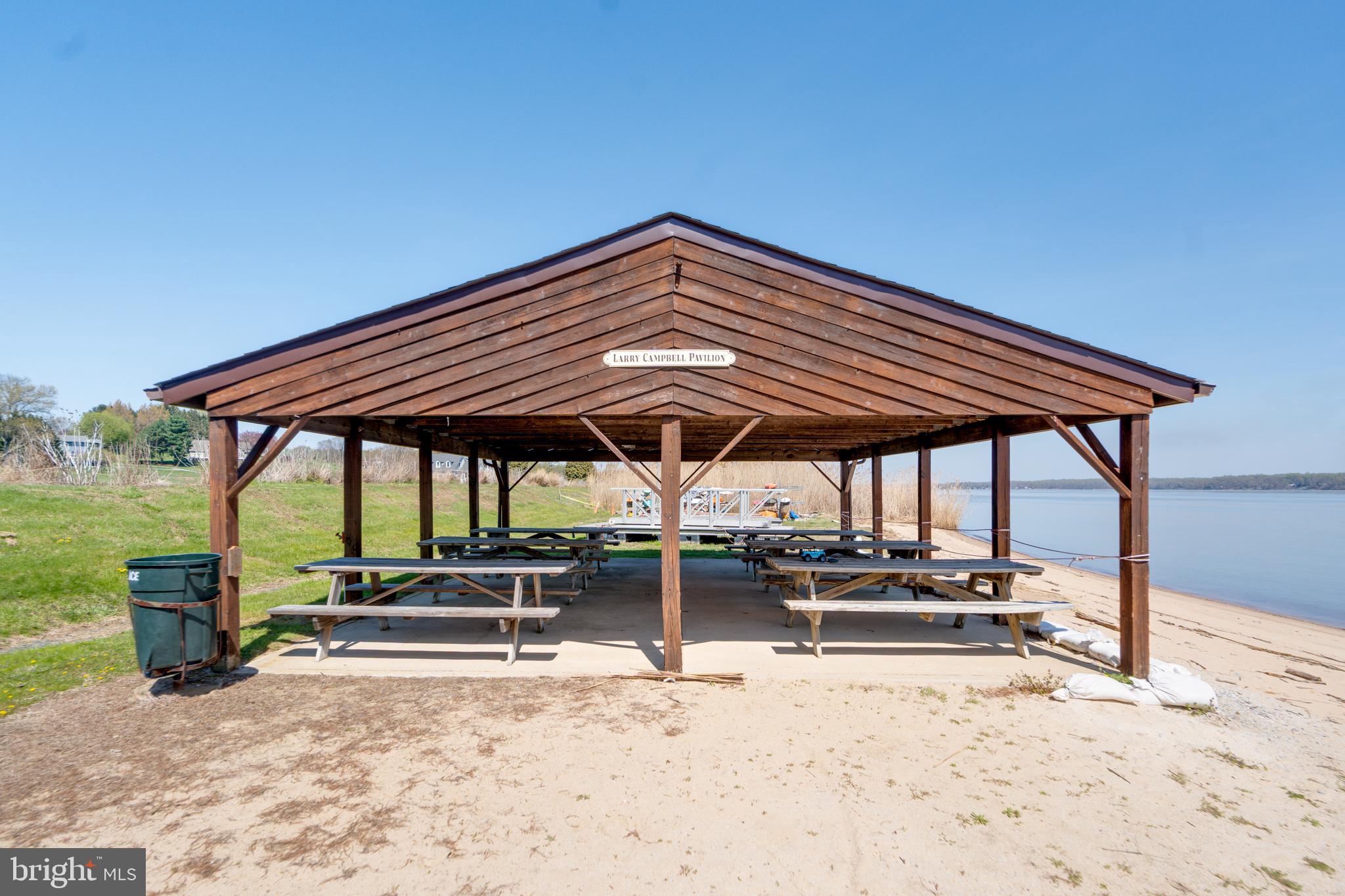 ST. JOHNS MANOR EAST - Residential