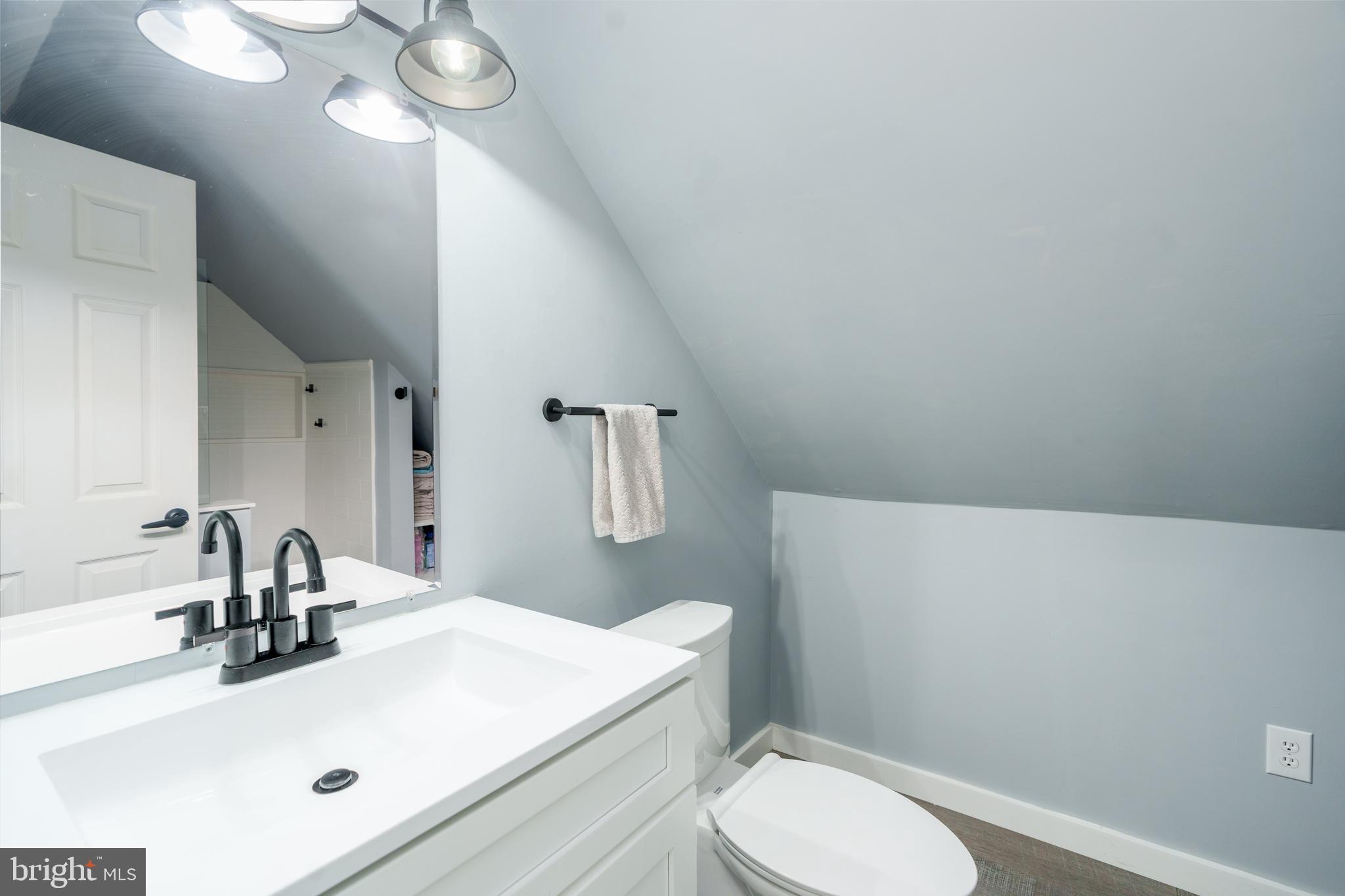 ST. JOHNS MANOR EAST - Residential