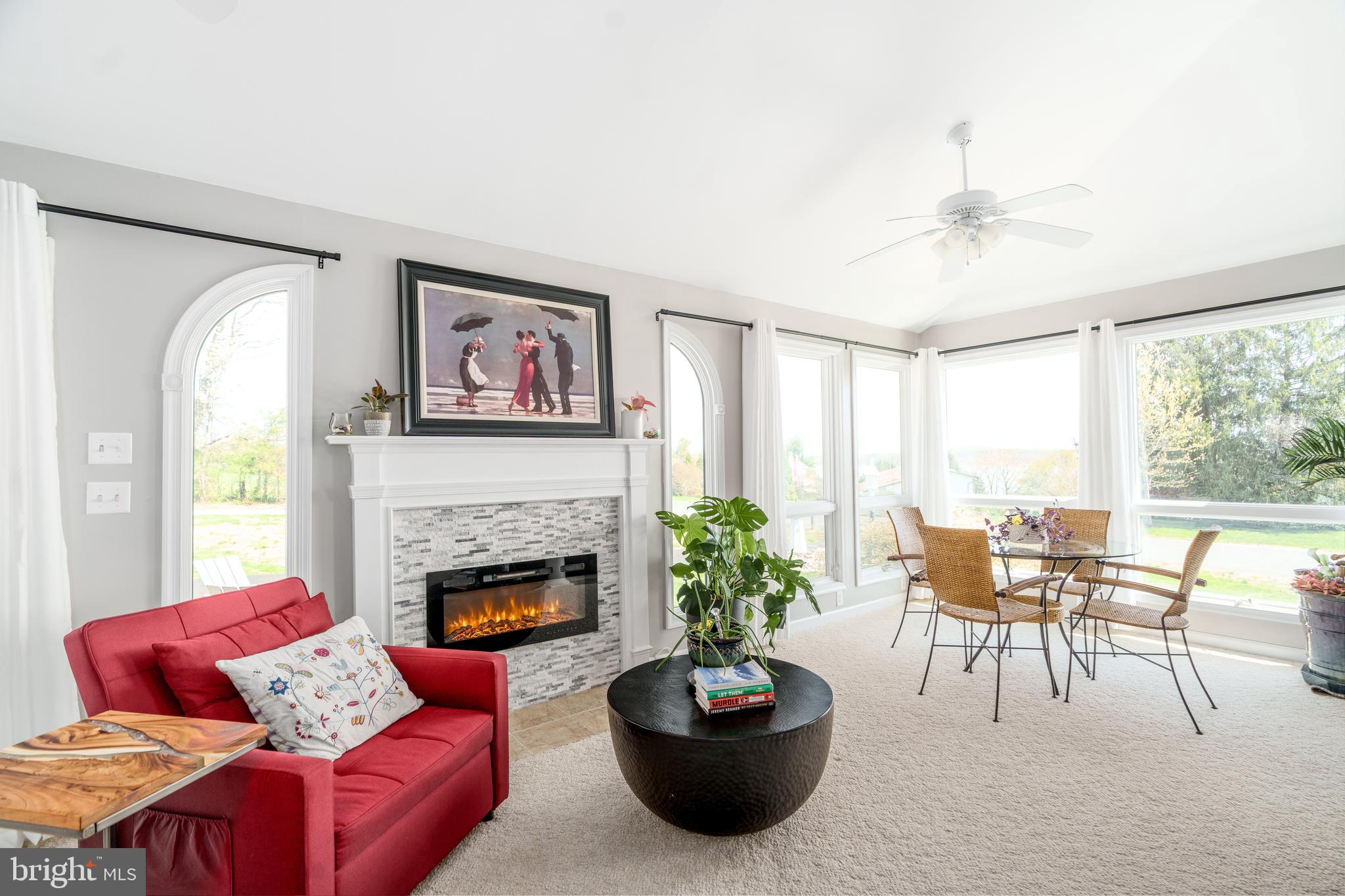 ST. JOHNS MANOR EAST - Residential