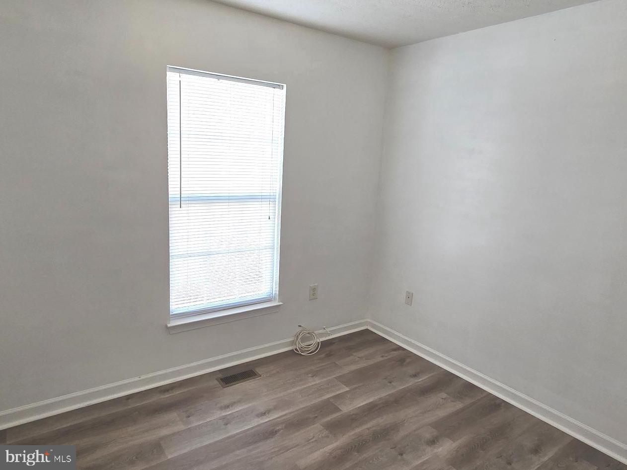 CRAIN SUMMIT - Residential Lease