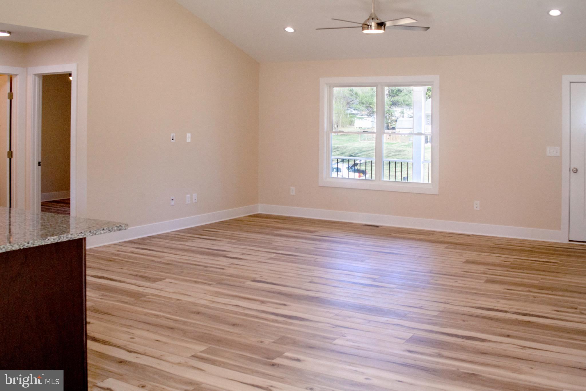 BLUE RIDGE SHORES - Residential