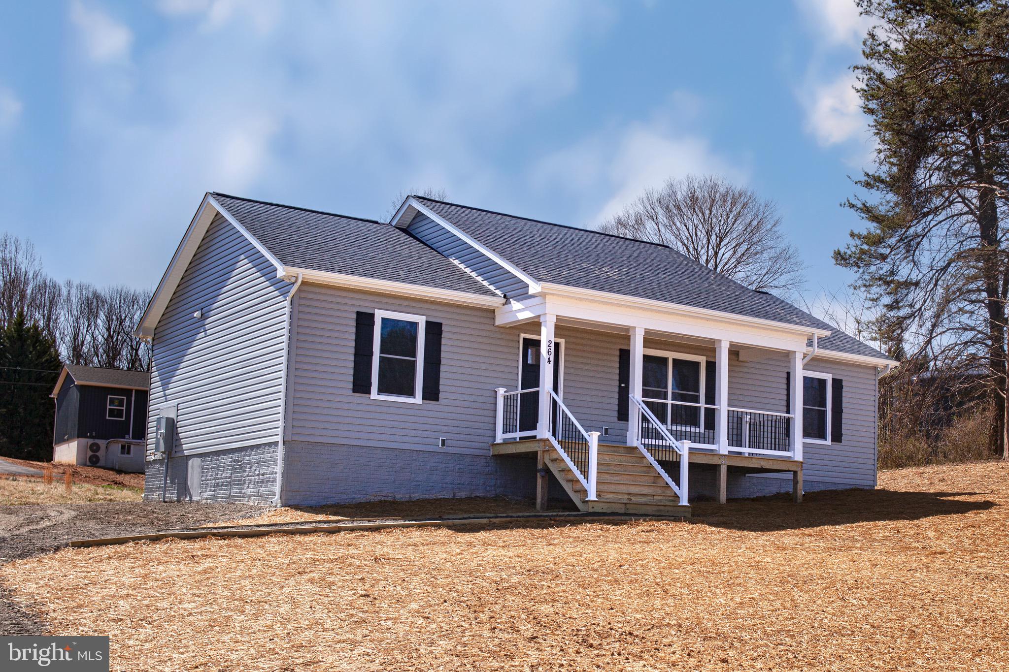 BLUE RIDGE SHORES - Residential