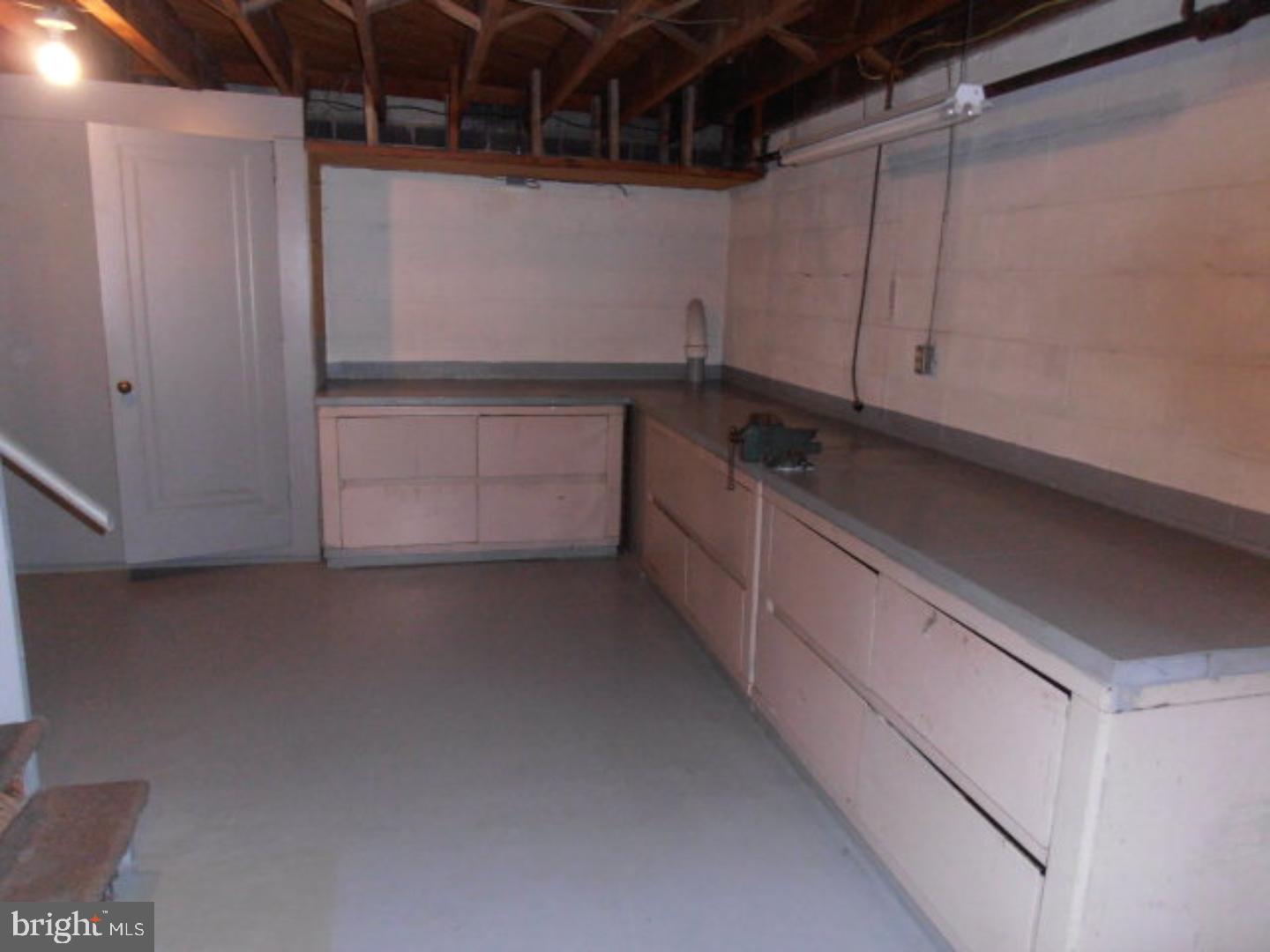 MOUNT HOPE - Residential