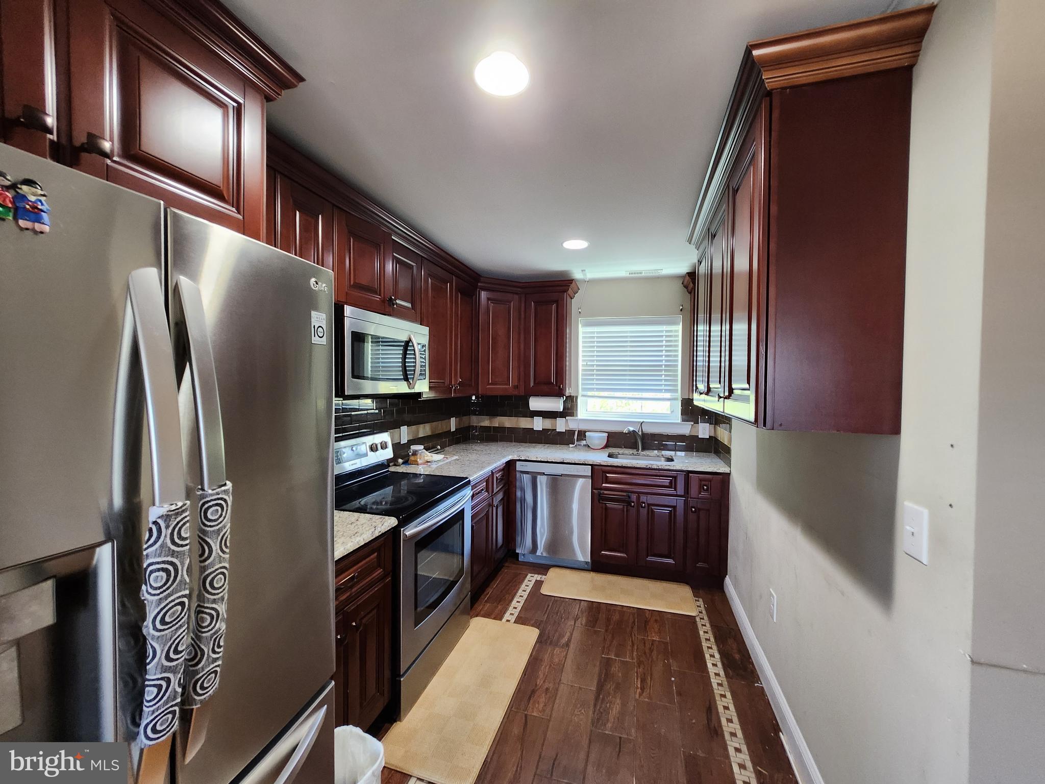 HAVERTOWN - Residential
