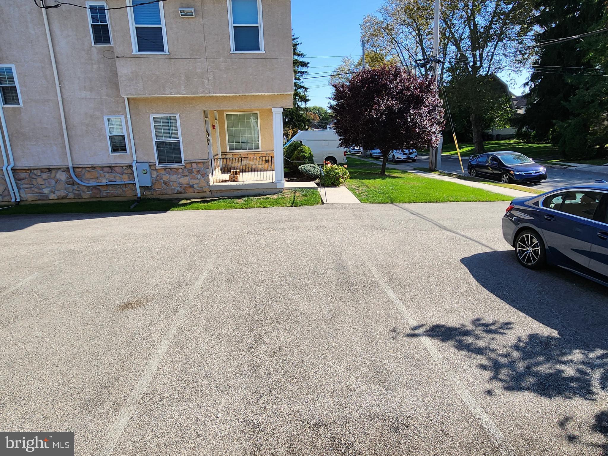 HAVERTOWN - Residential