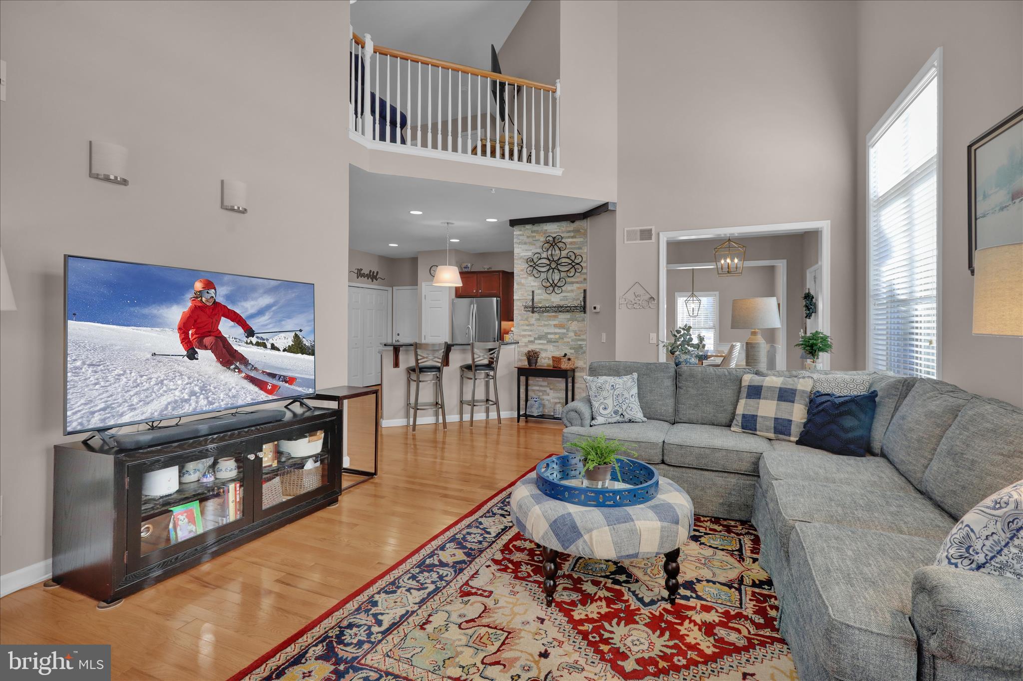 BRIAR LAKE - Residential