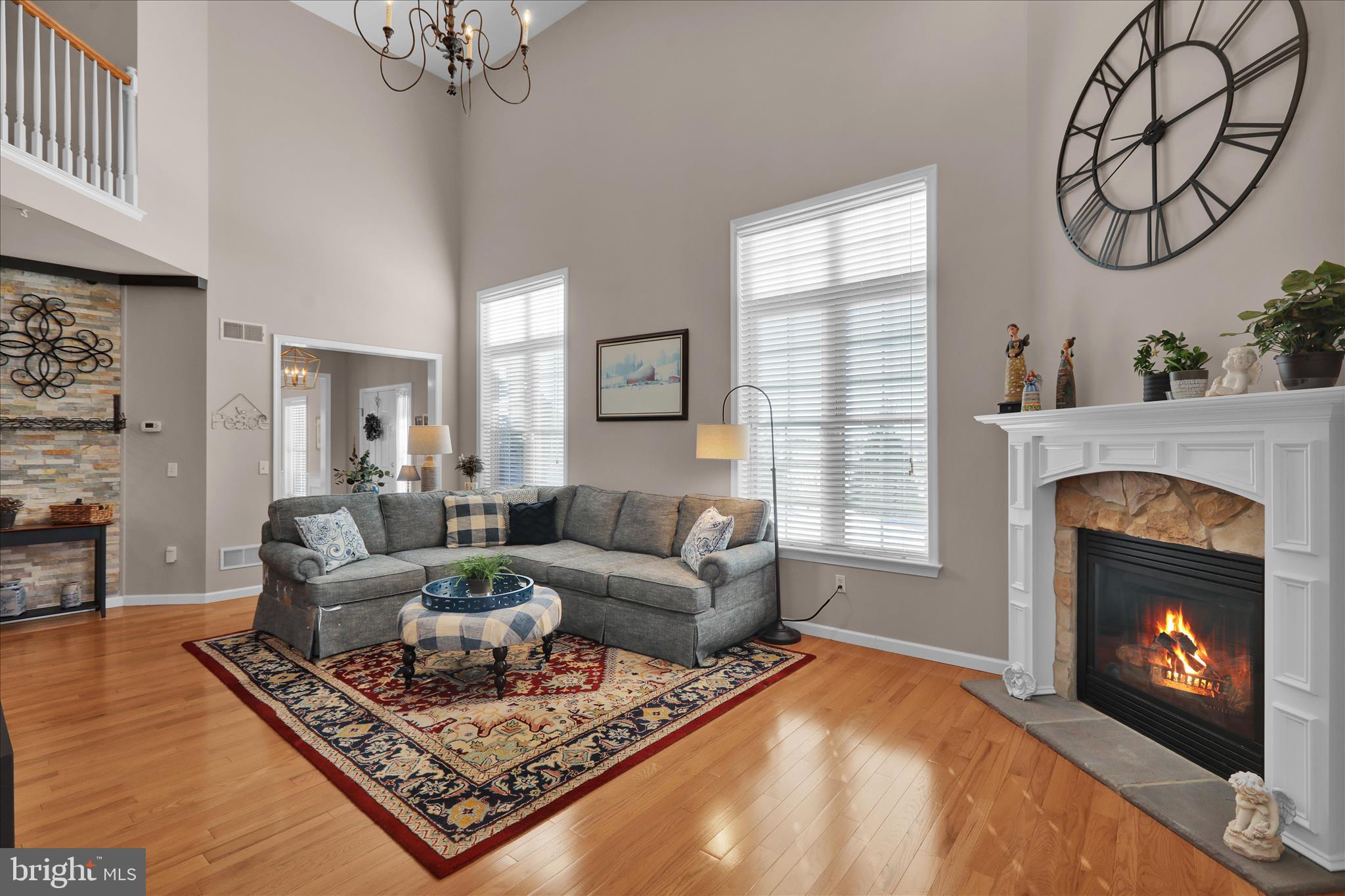 BRIAR LAKE - Residential