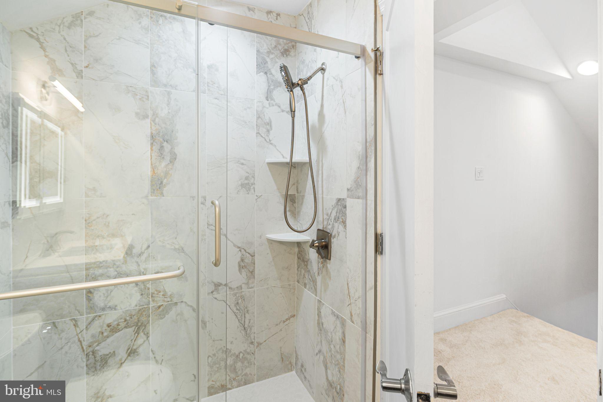 WASHINGTON SQ WEST - Residential