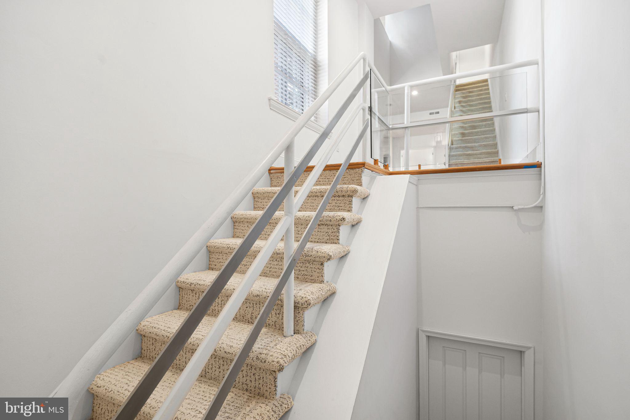 WASHINGTON SQ WEST - Residential