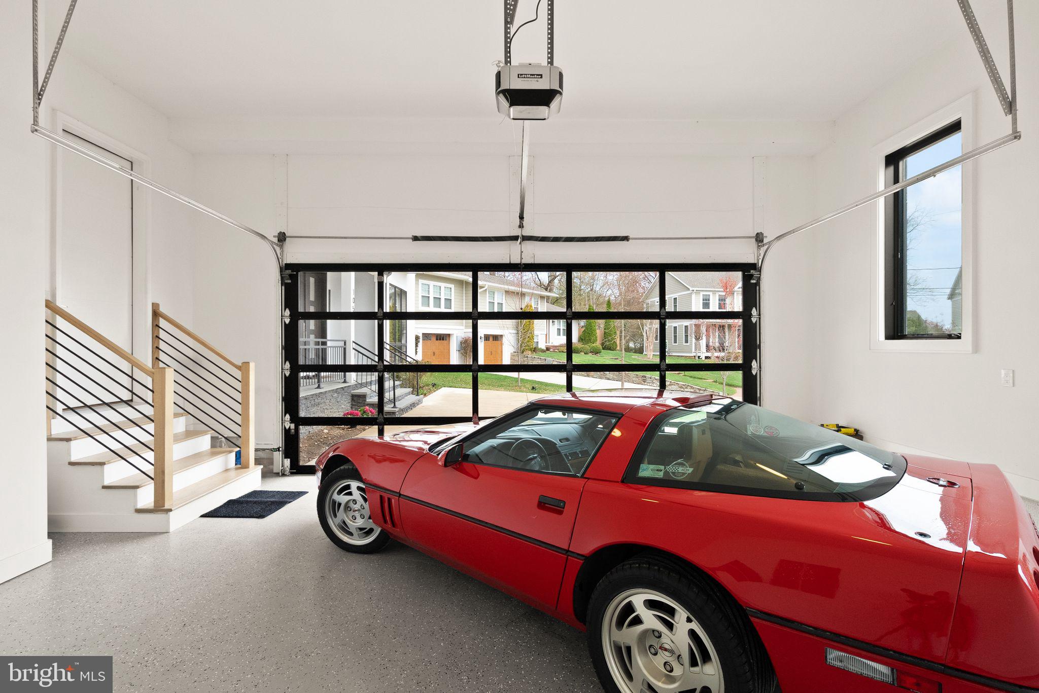 LANGLEY MANOR - Residential