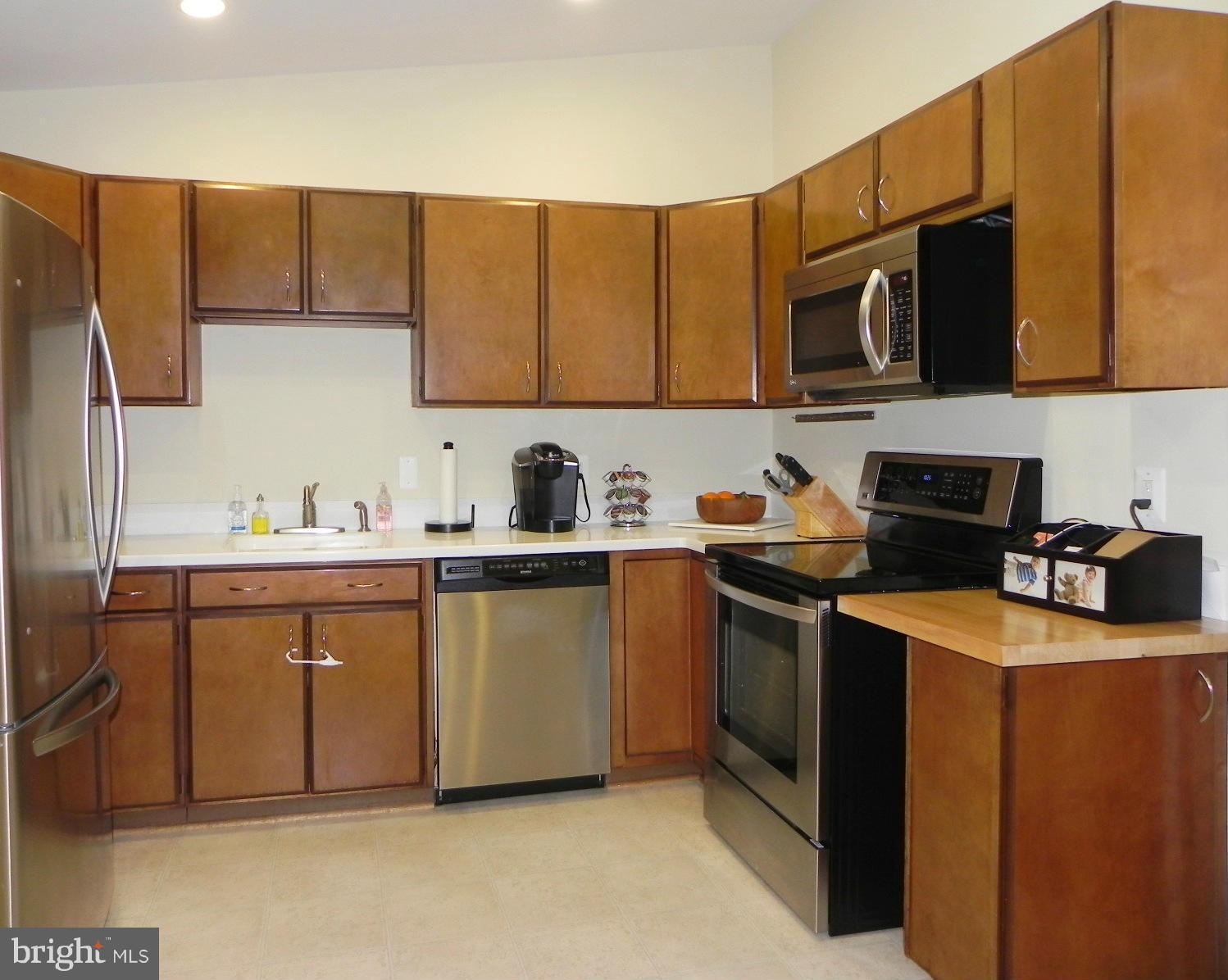 HALCYON - Residential Lease