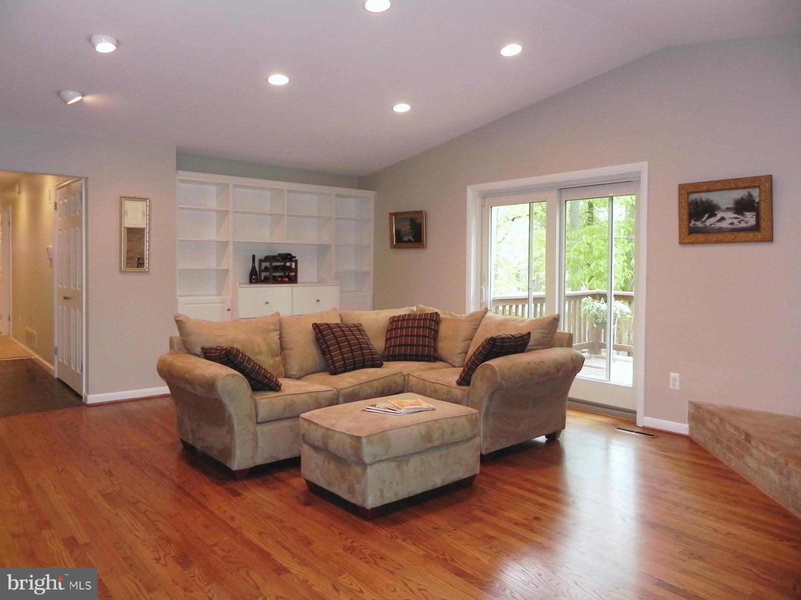 HALCYON - Residential Lease