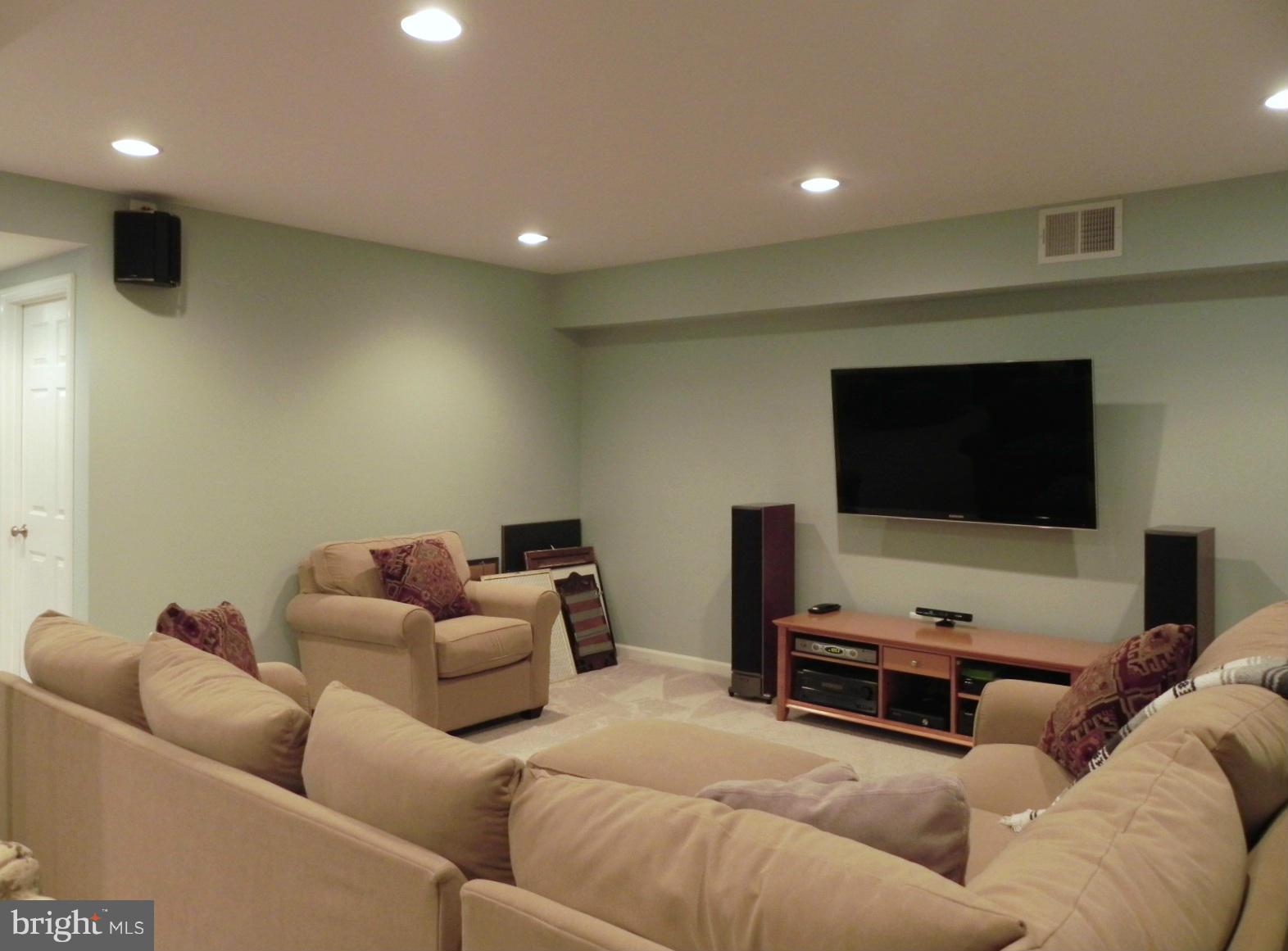 HALCYON - Residential Lease