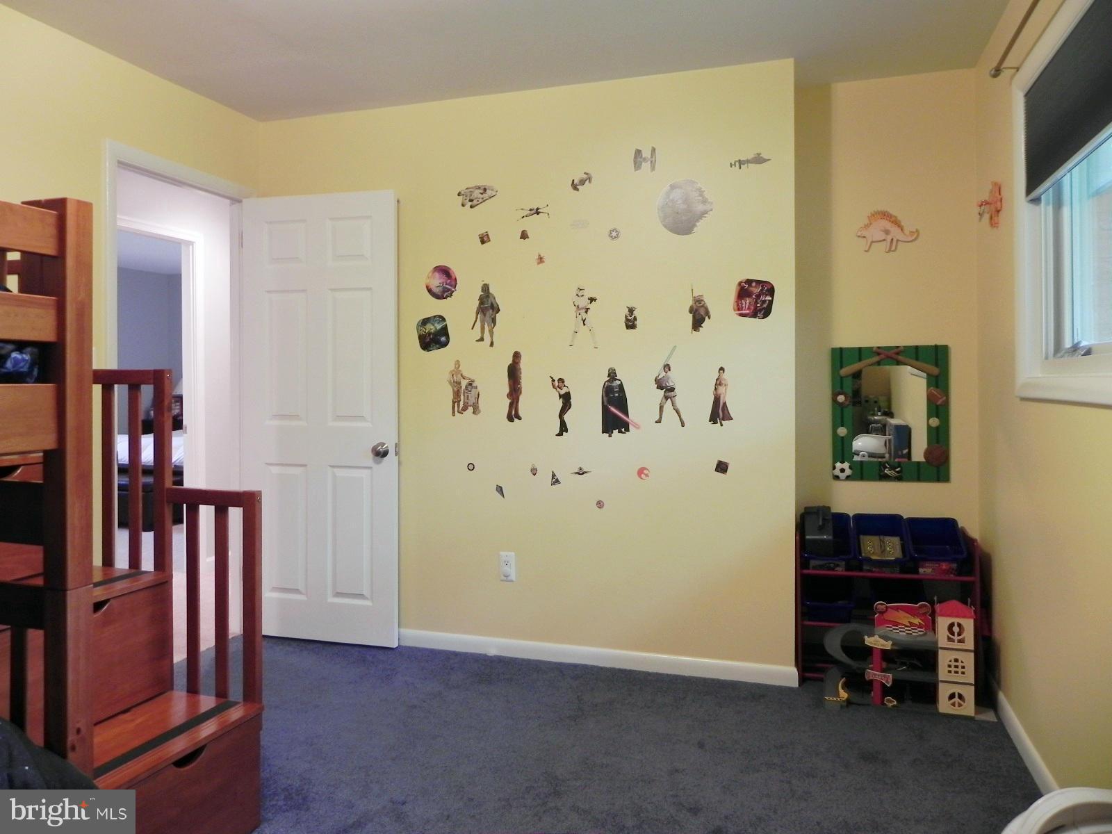 HALCYON - Residential Lease