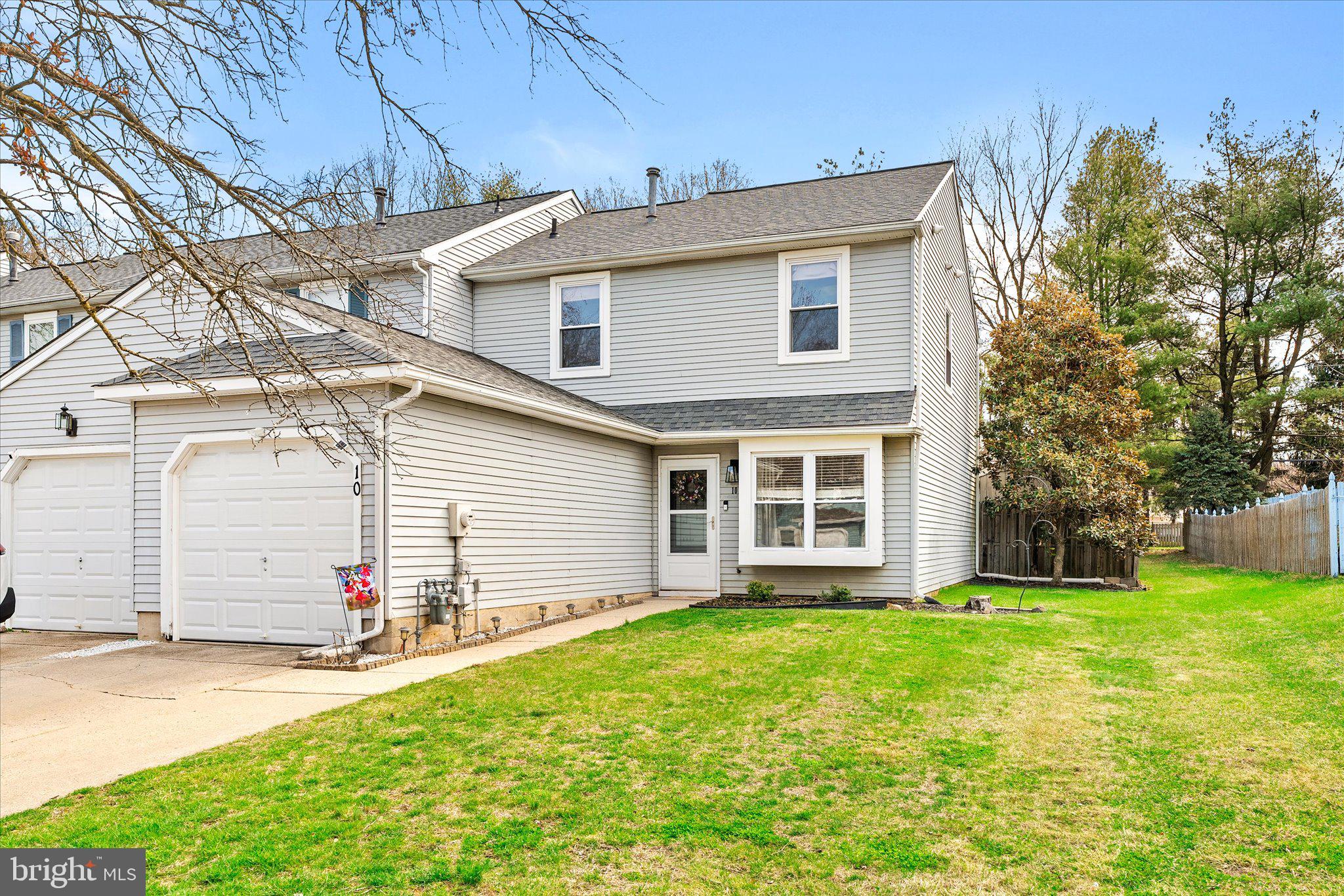 10 N HILL DRIVE