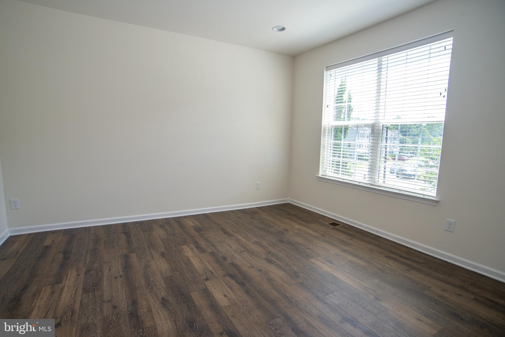 SUMMERFIELD - Residential Lease