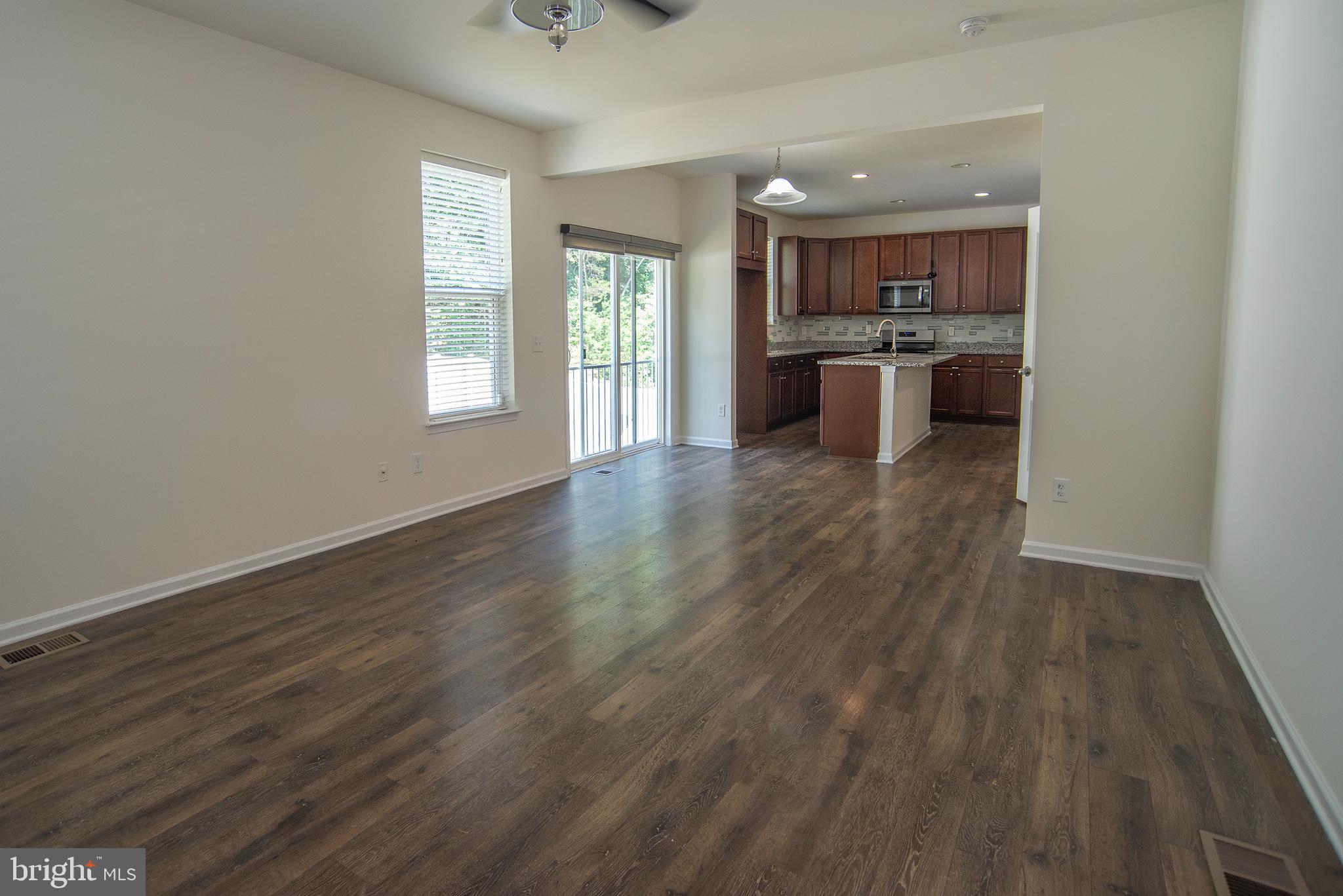 SUMMERFIELD - Residential Lease