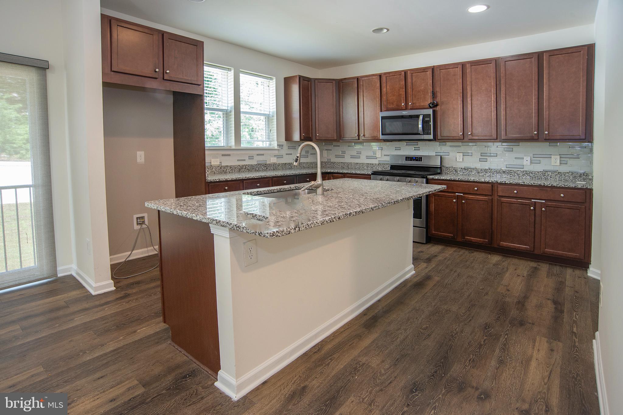 SUMMERFIELD - Residential Lease