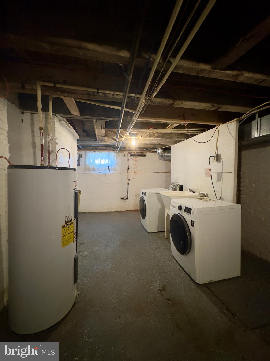 PIGTOWN HISTORIC DISTRICT - Residential Lease