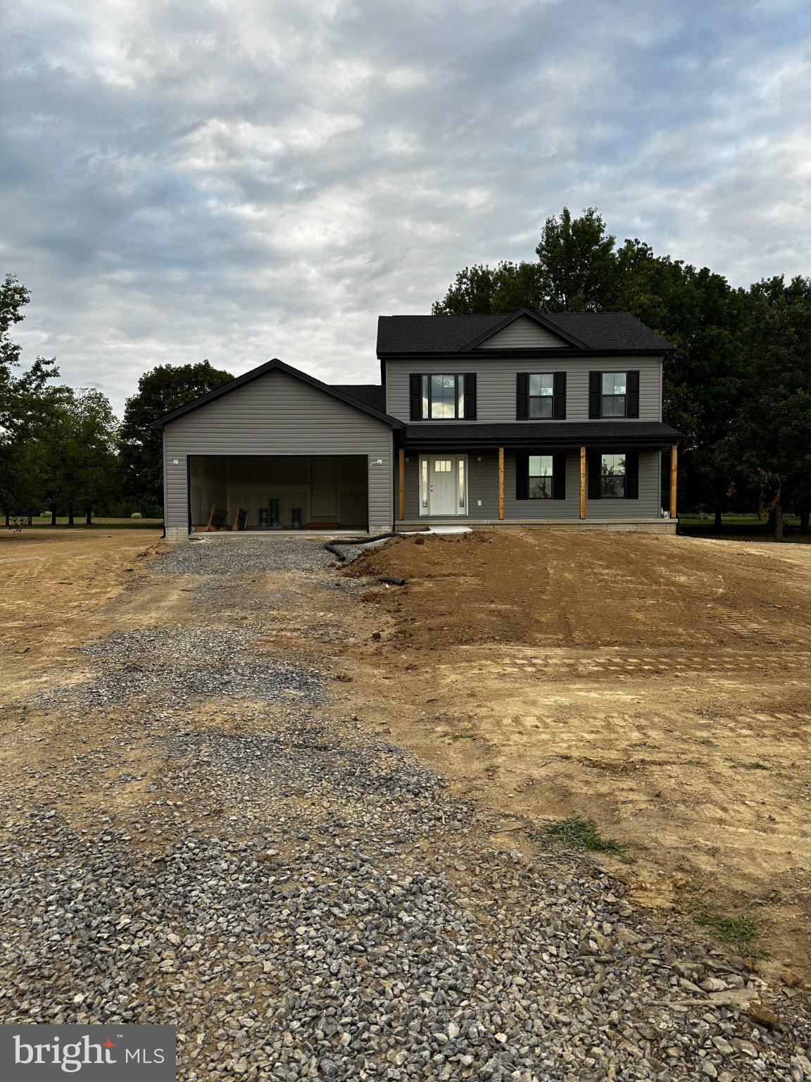 211 HOLLIS DRIVE