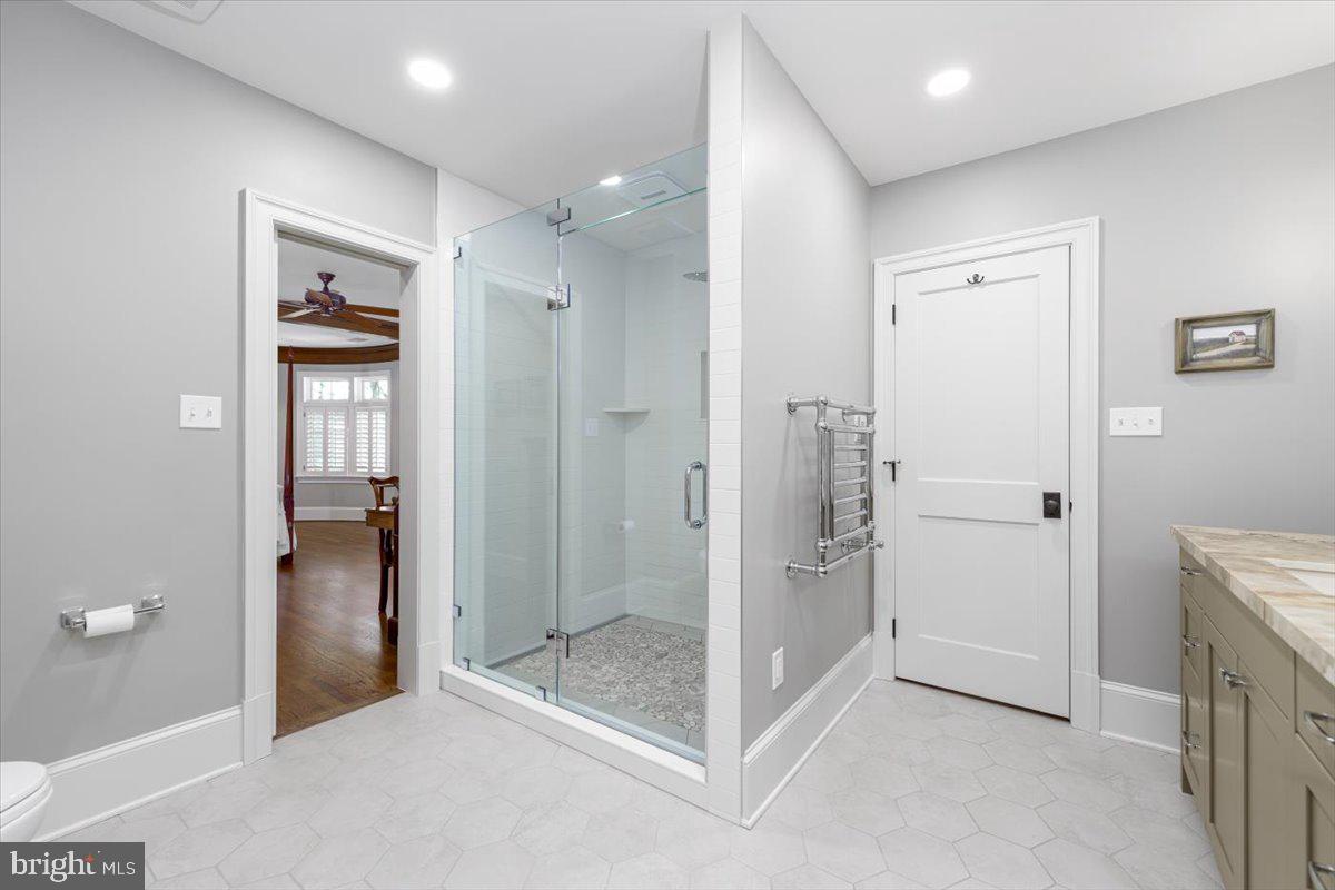 MERRY GO ROUND FARM - Residential