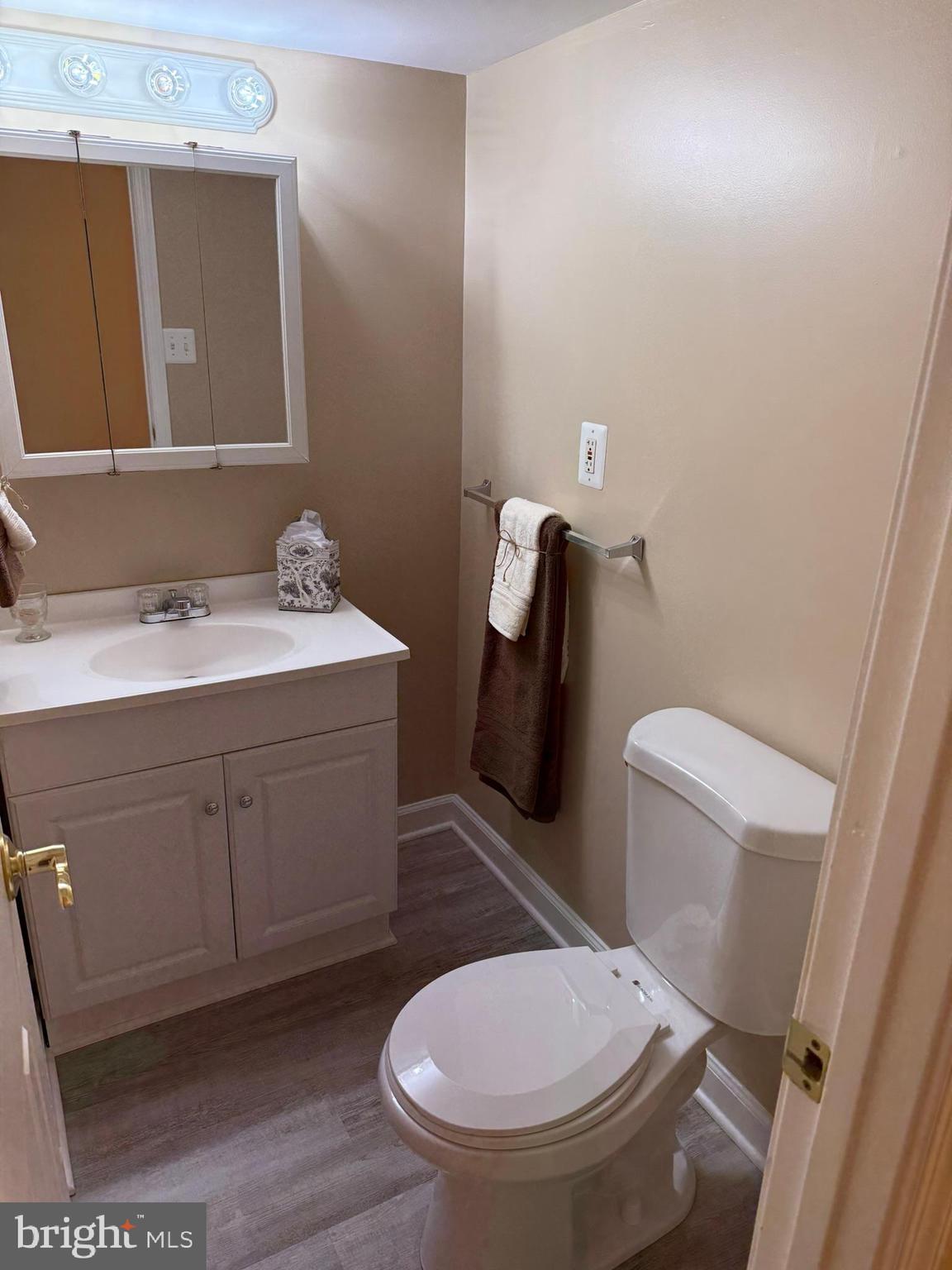 HICKORY RIDGE - Residential Lease