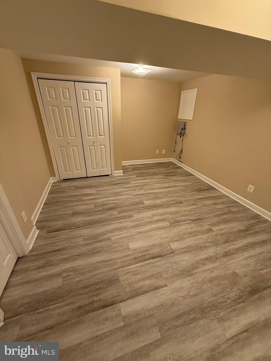 HICKORY RIDGE - Residential Lease