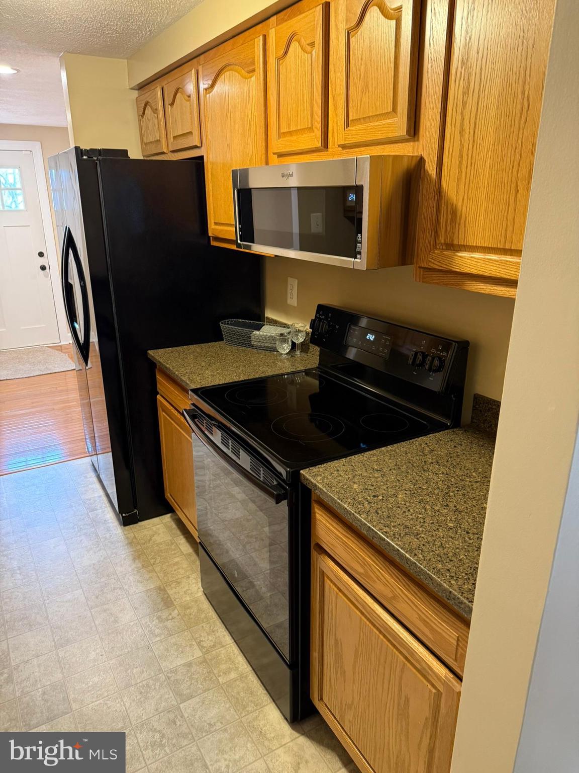 HICKORY RIDGE - Residential Lease