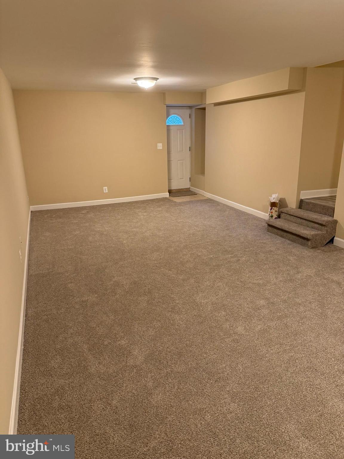 HICKORY RIDGE - Residential Lease