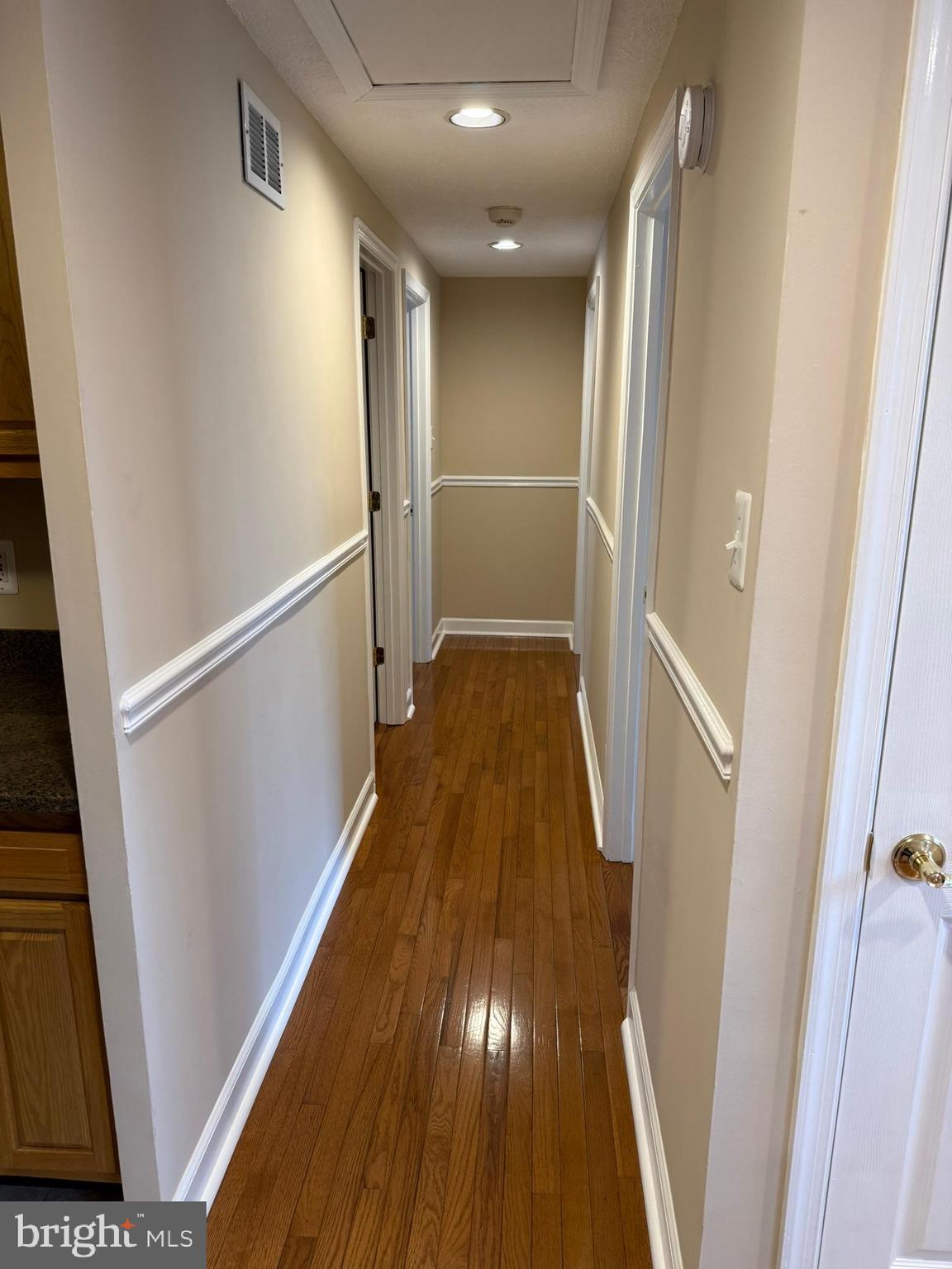 HICKORY RIDGE - Residential Lease