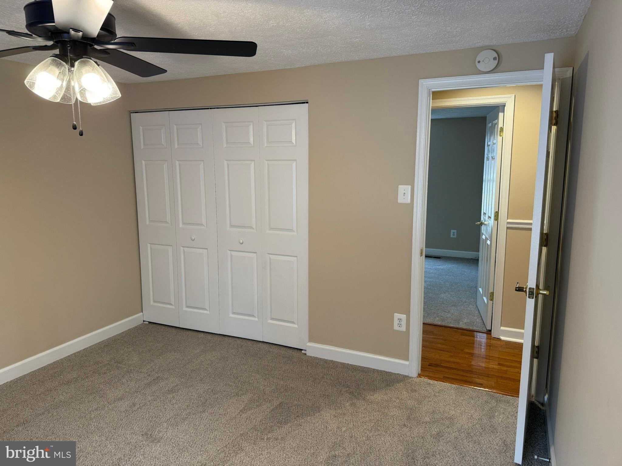 HICKORY RIDGE - Residential Lease