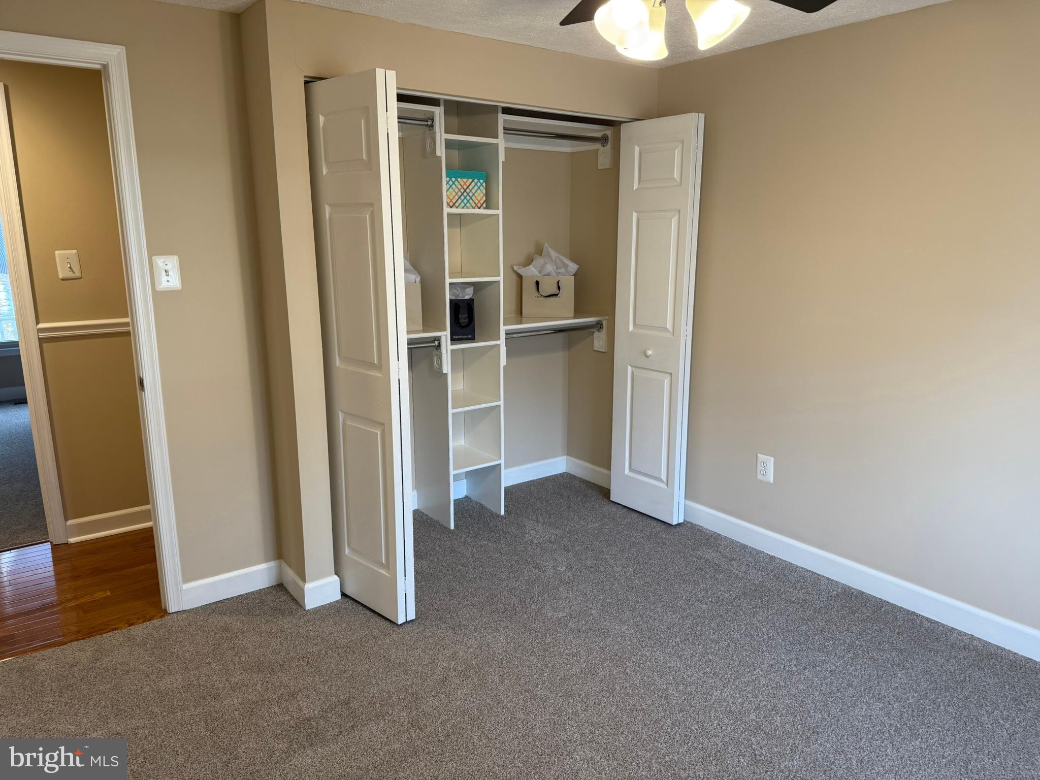 HICKORY RIDGE - Residential Lease