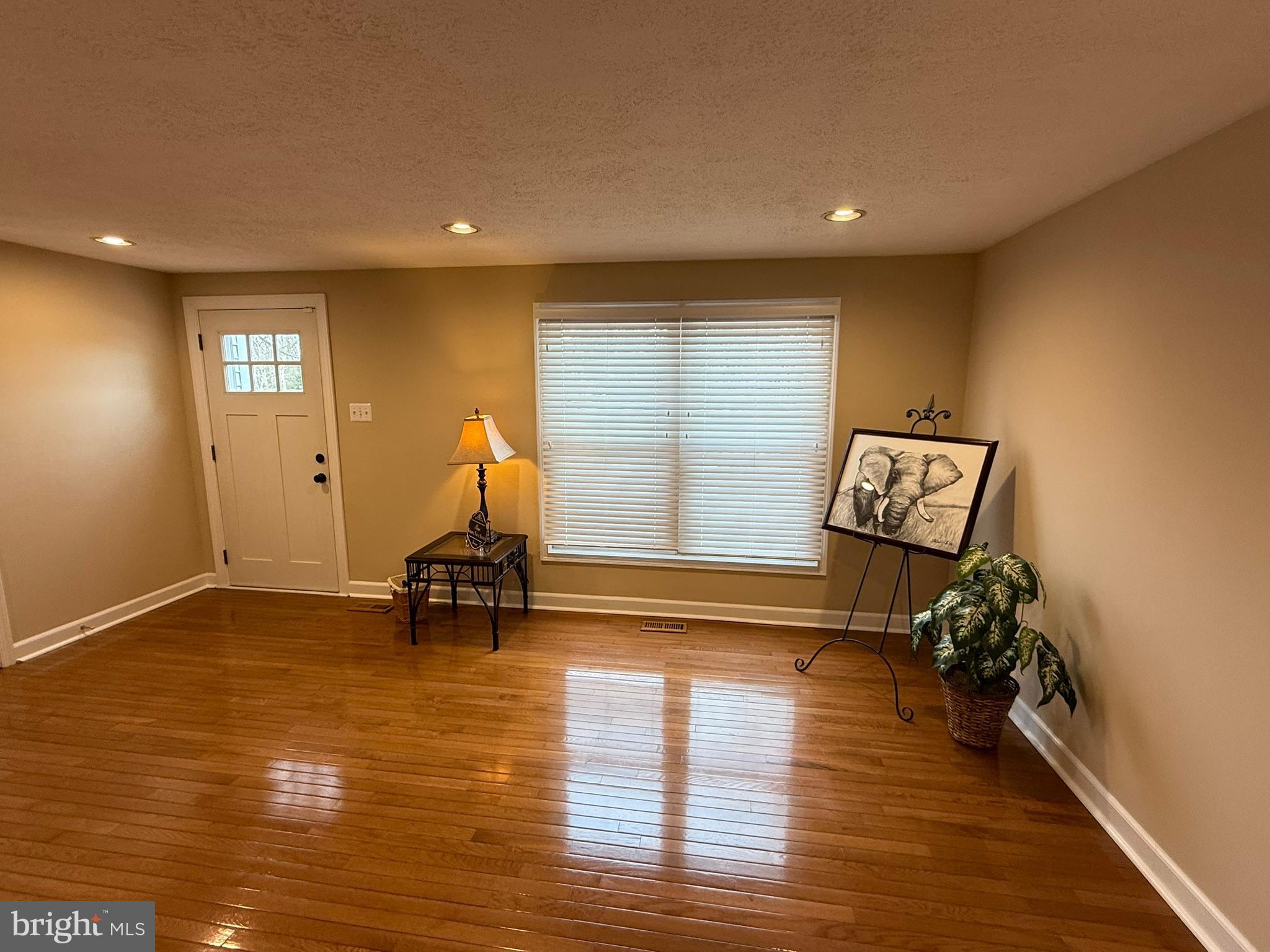 HICKORY RIDGE - Residential Lease